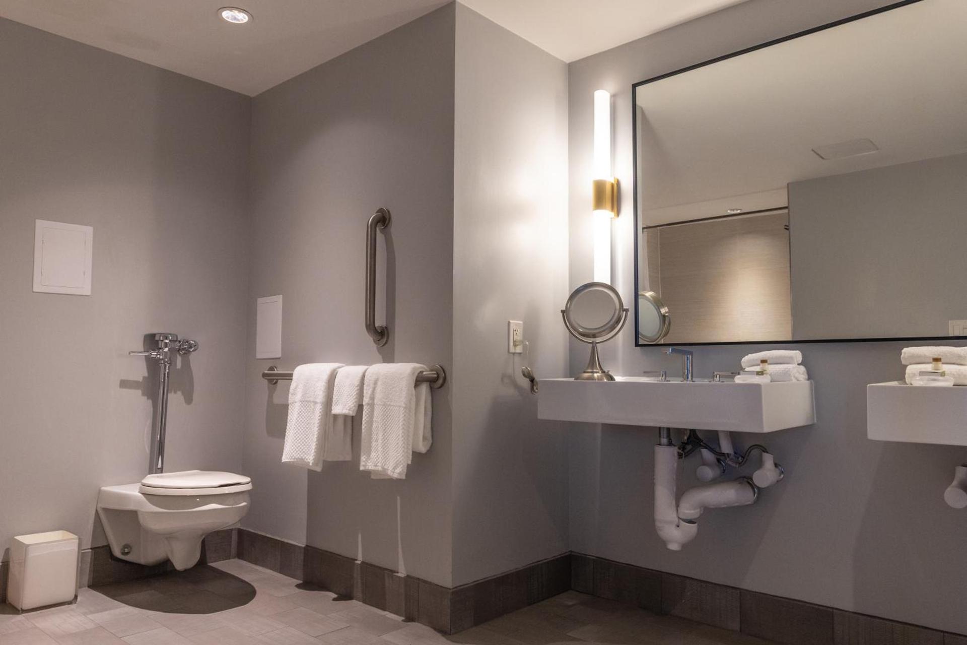 The Starling Atlanta Midtown, Curio Collection by Hilton photo 31