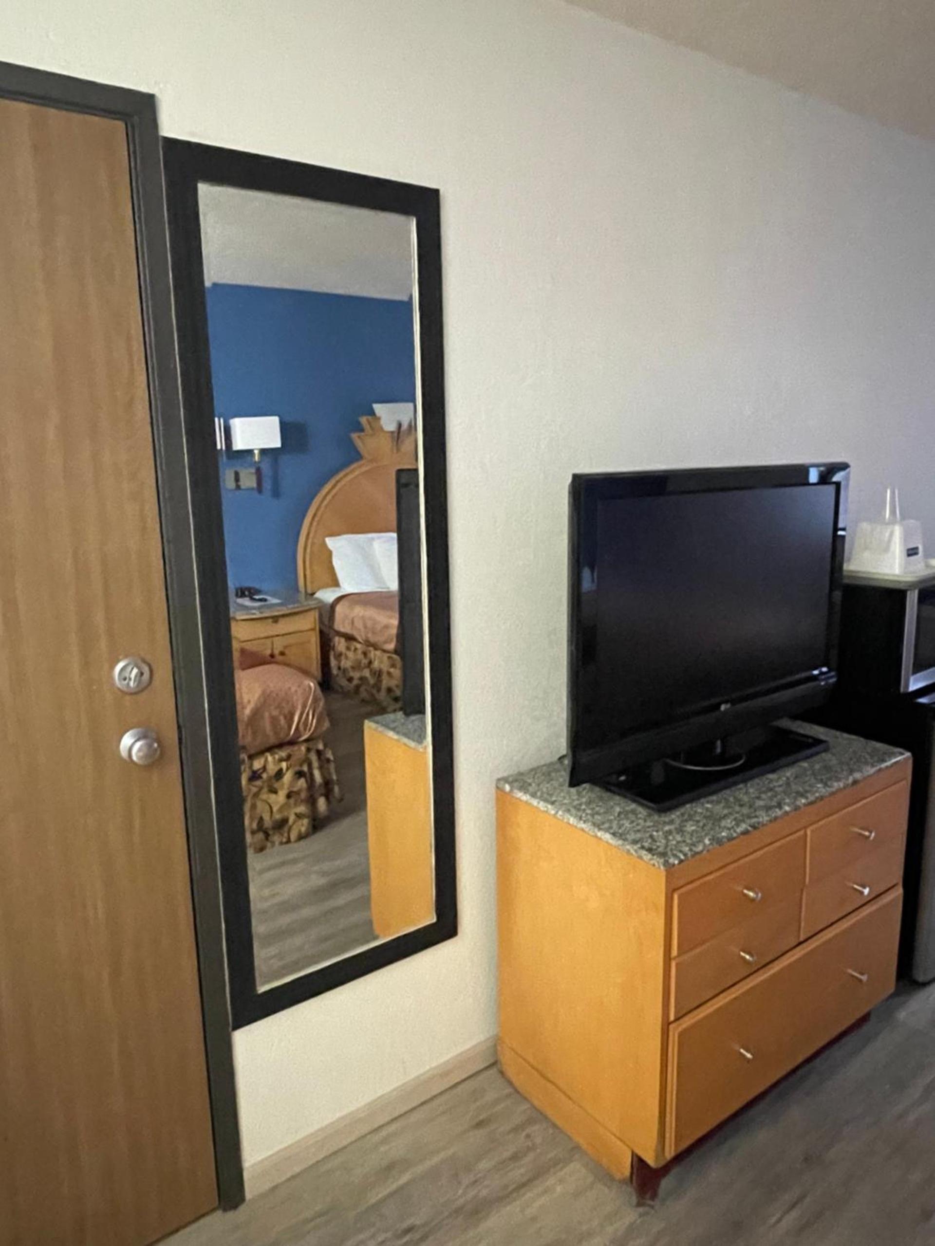 Express inn Junction city photo 29