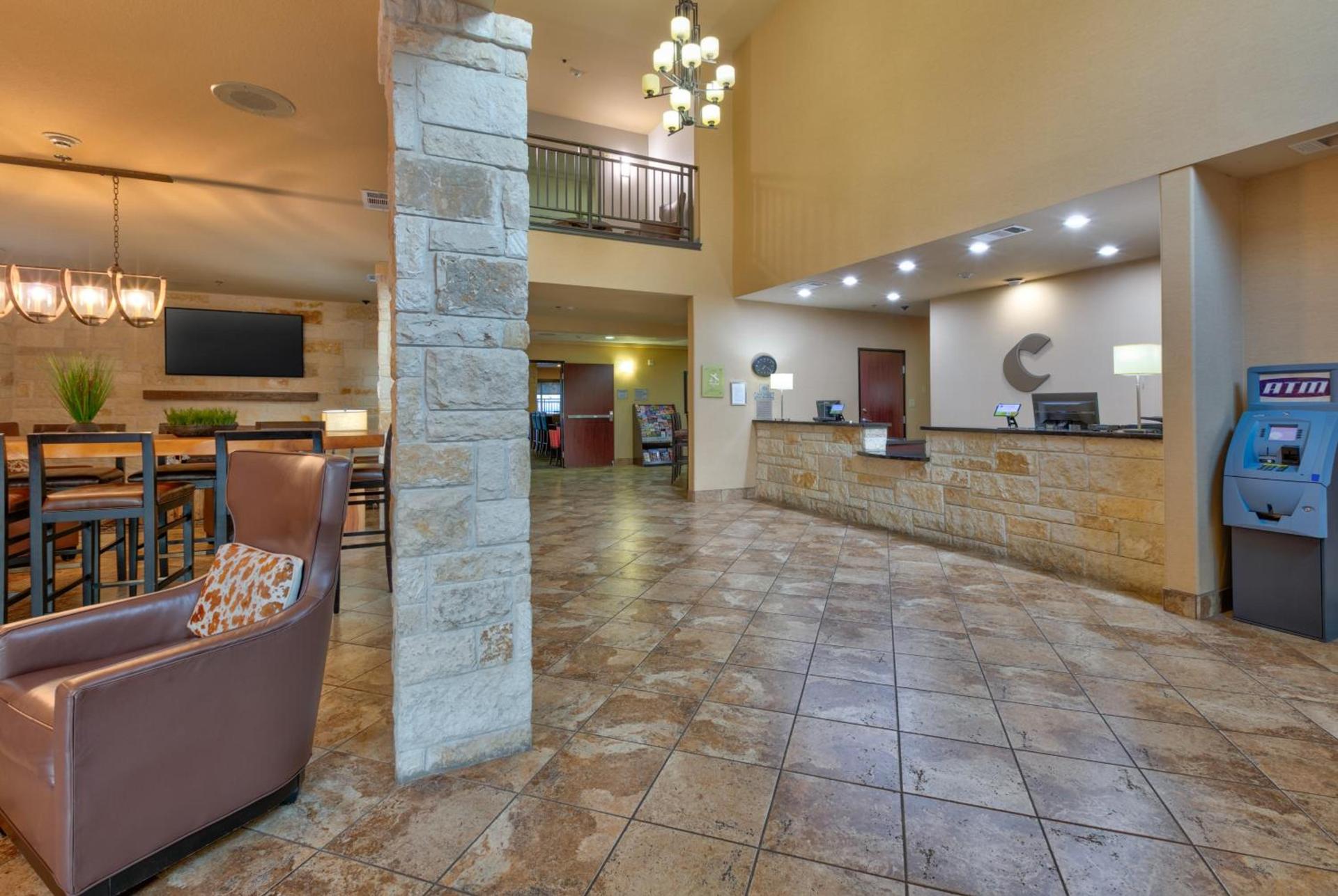 Comfort Suites Arlington - Entertainment District photo 14
