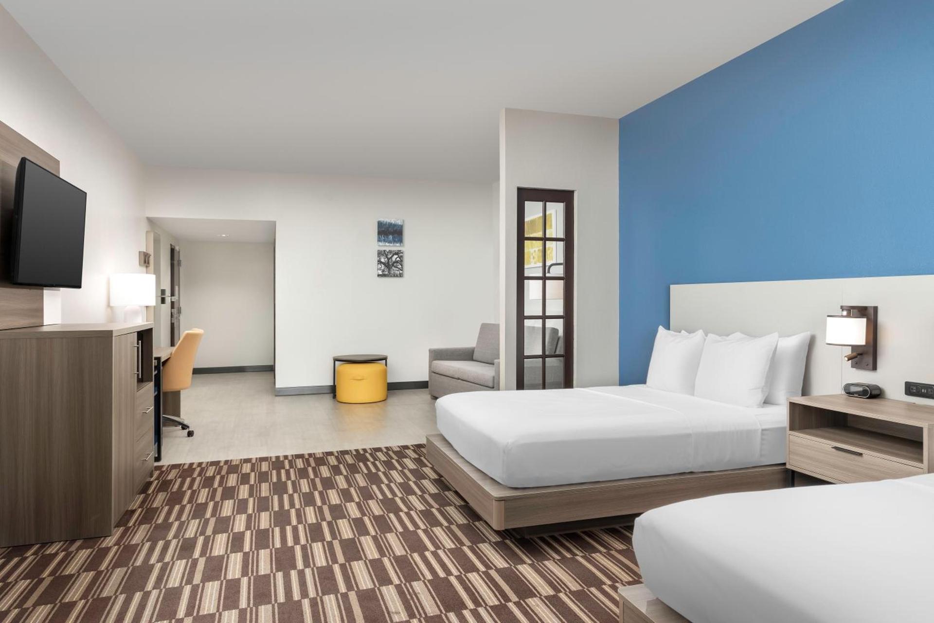 Comfort Suites Lake City photo 13