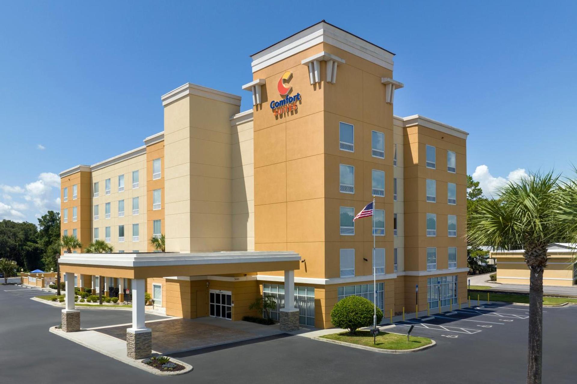 Comfort Suites Lake City photo 3