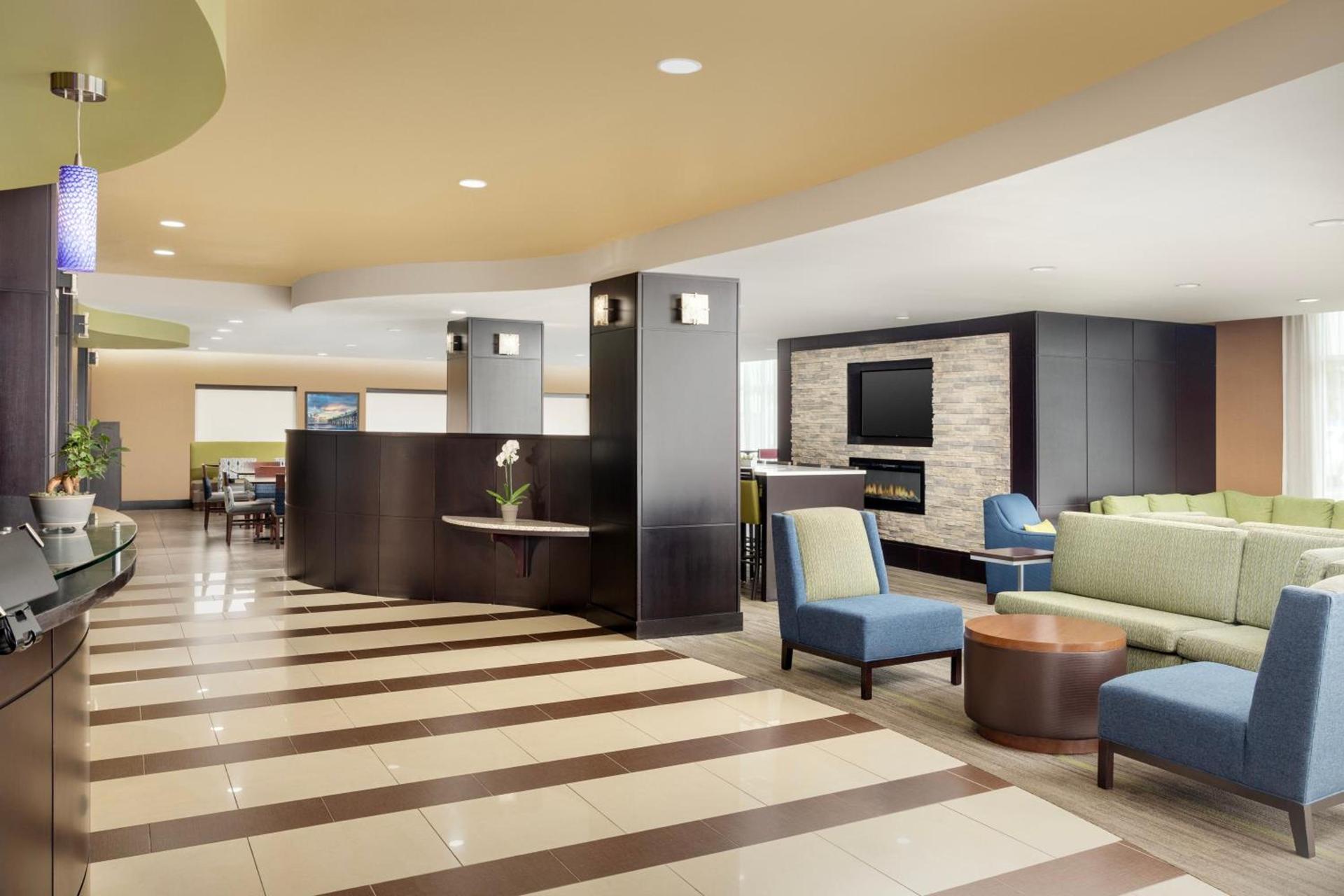 Comfort Suites Lake City photo 7