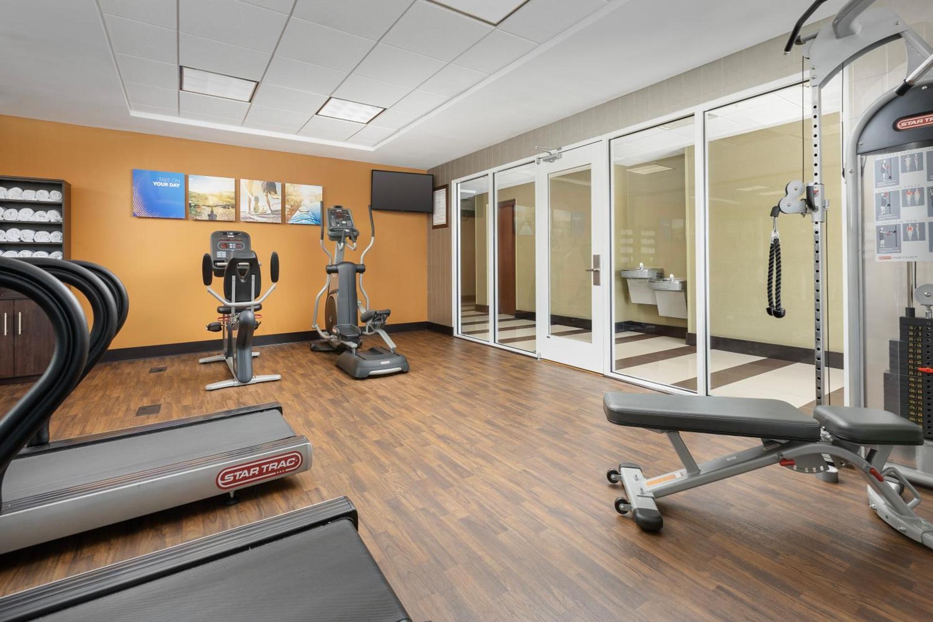 Comfort Suites Lake City photo 23