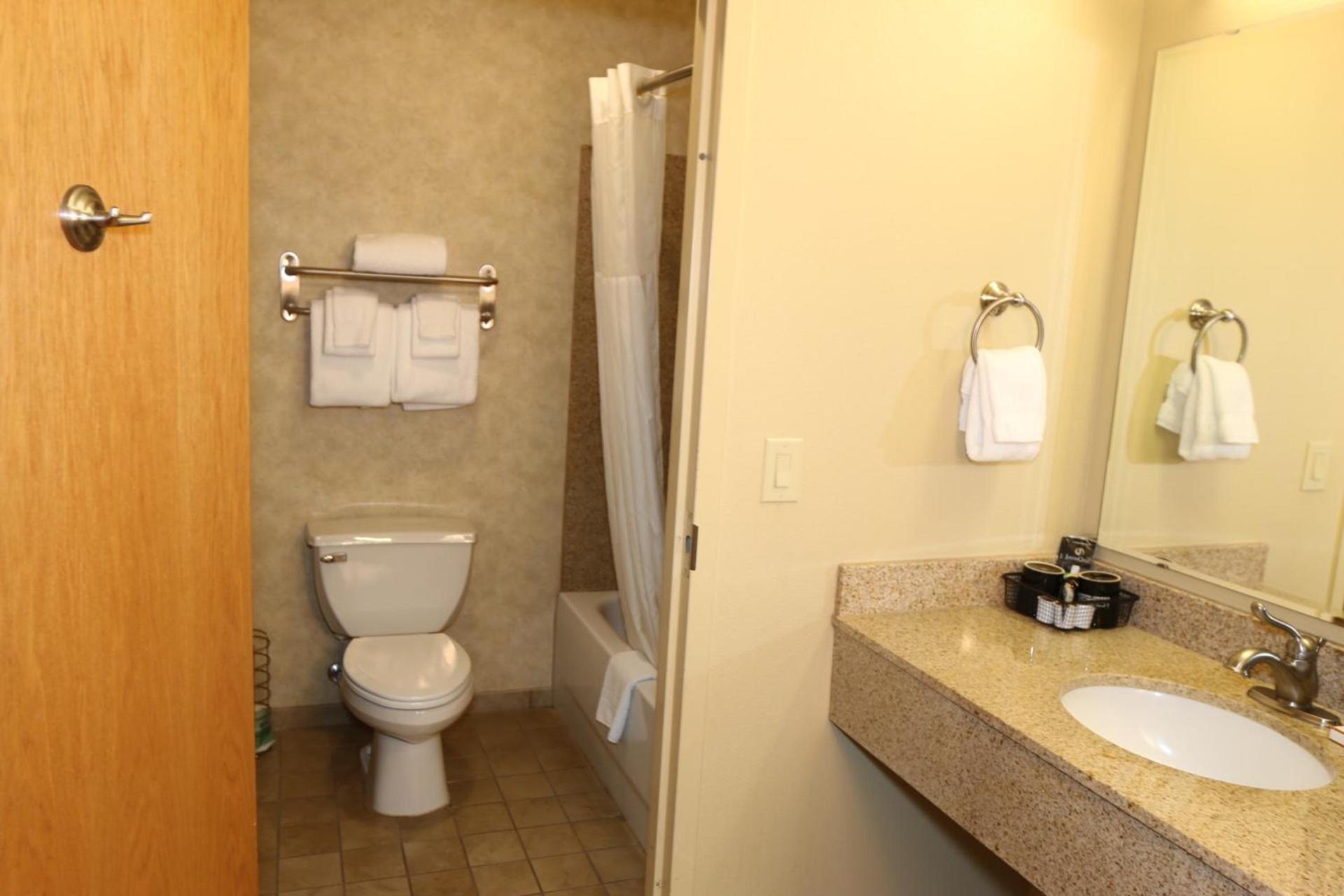 Little Creek Casino Resort photo 30