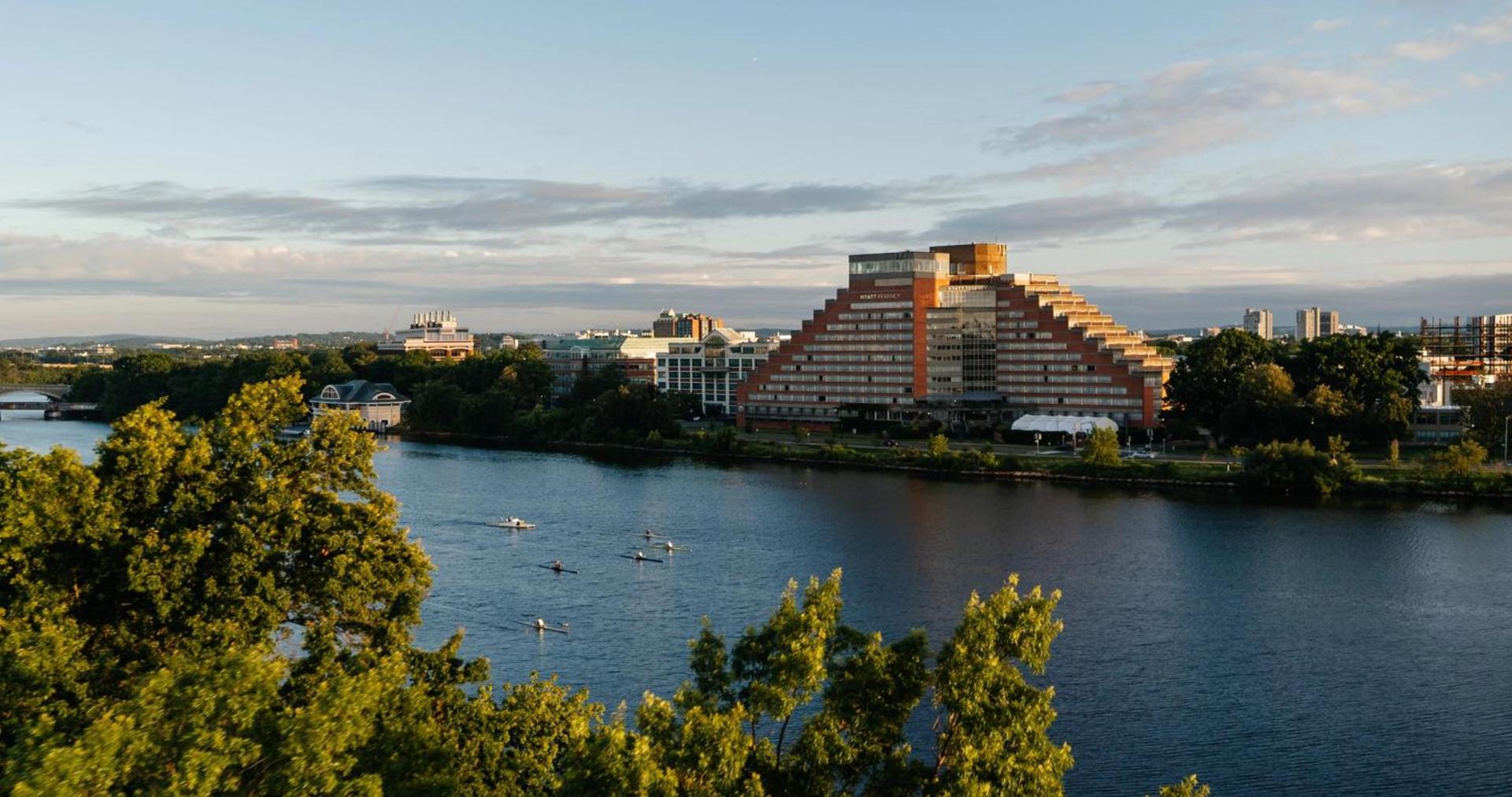 Hyatt Regency Boston/Cambridge photo 2