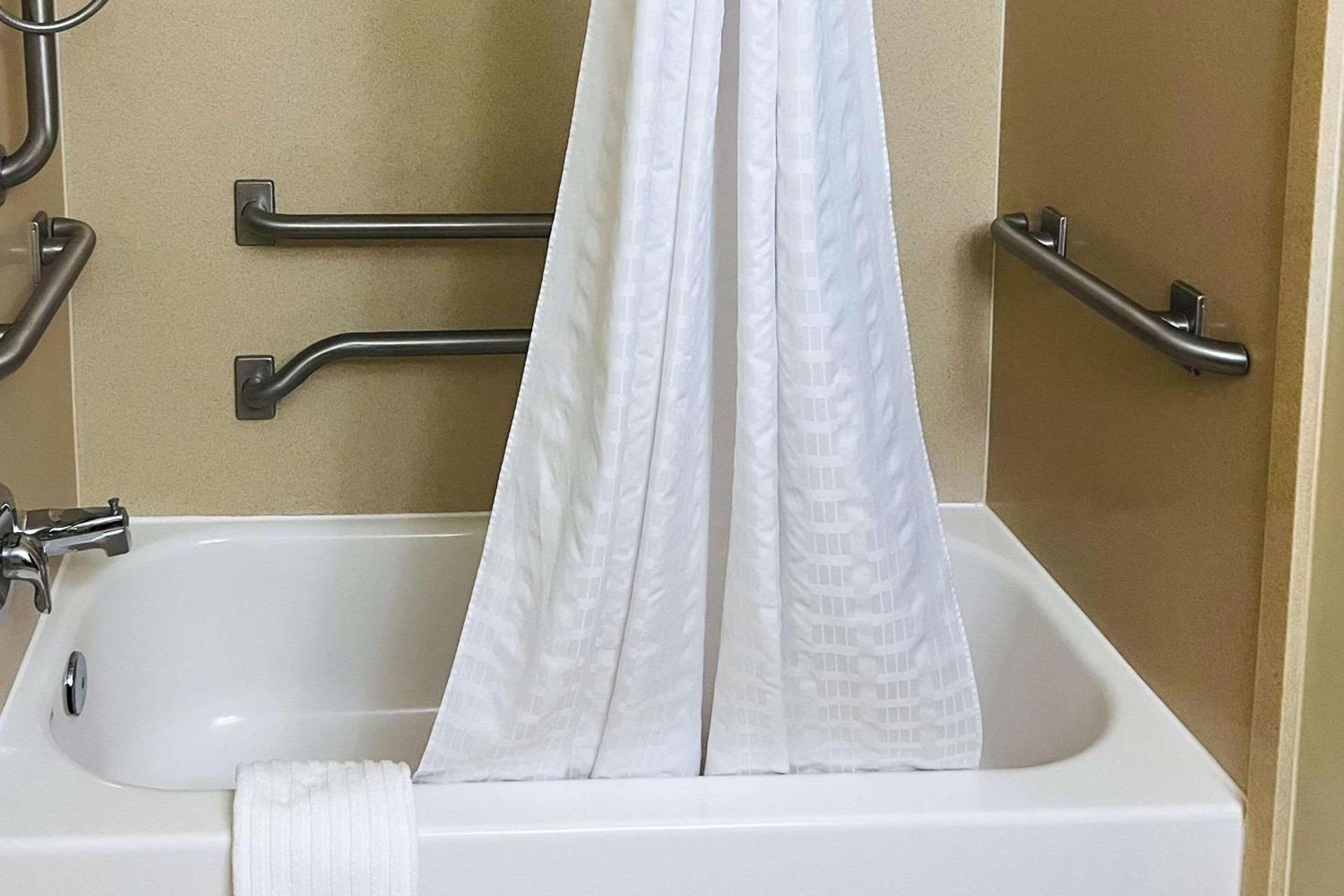 Comfort Inn Colville photo 30