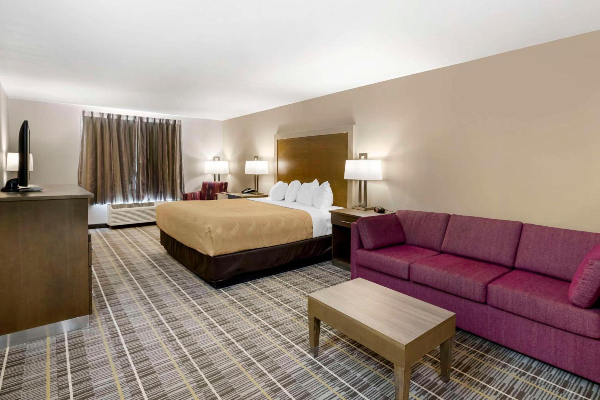 Quality Inn & Suites Carlsbad Caverns Area photo 19