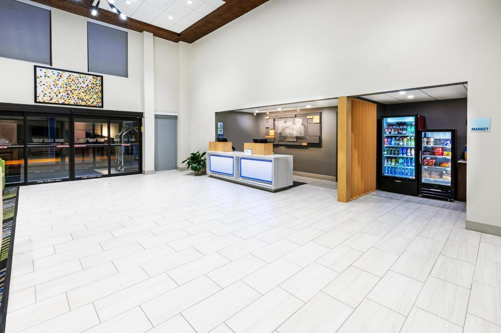 Holiday Inn Express & Suites Sulphur - Lake Charles by IHG photo 25
