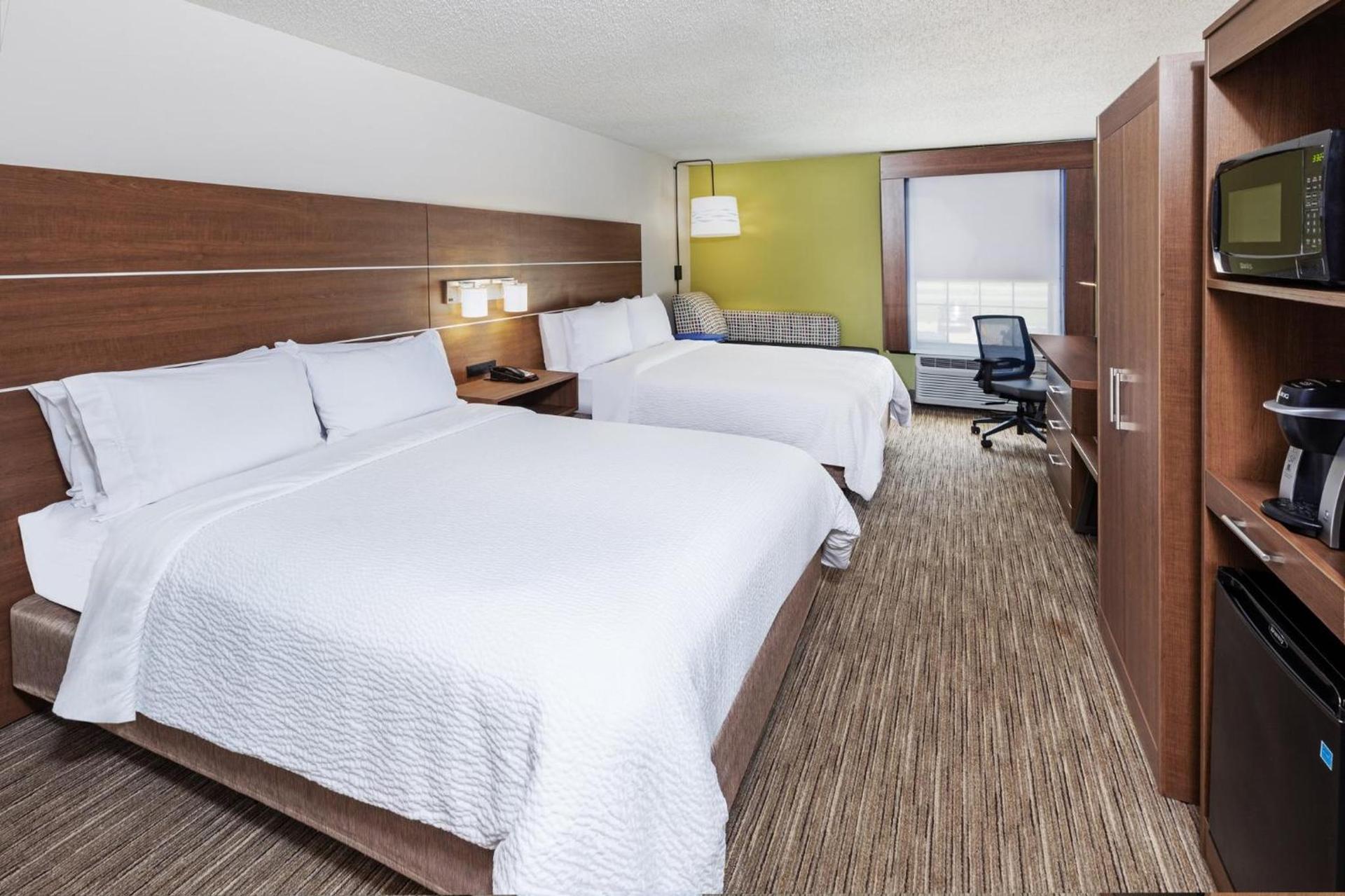 Holiday Inn Express & Suites Sulphur - Lake Charles by IHG photo 41