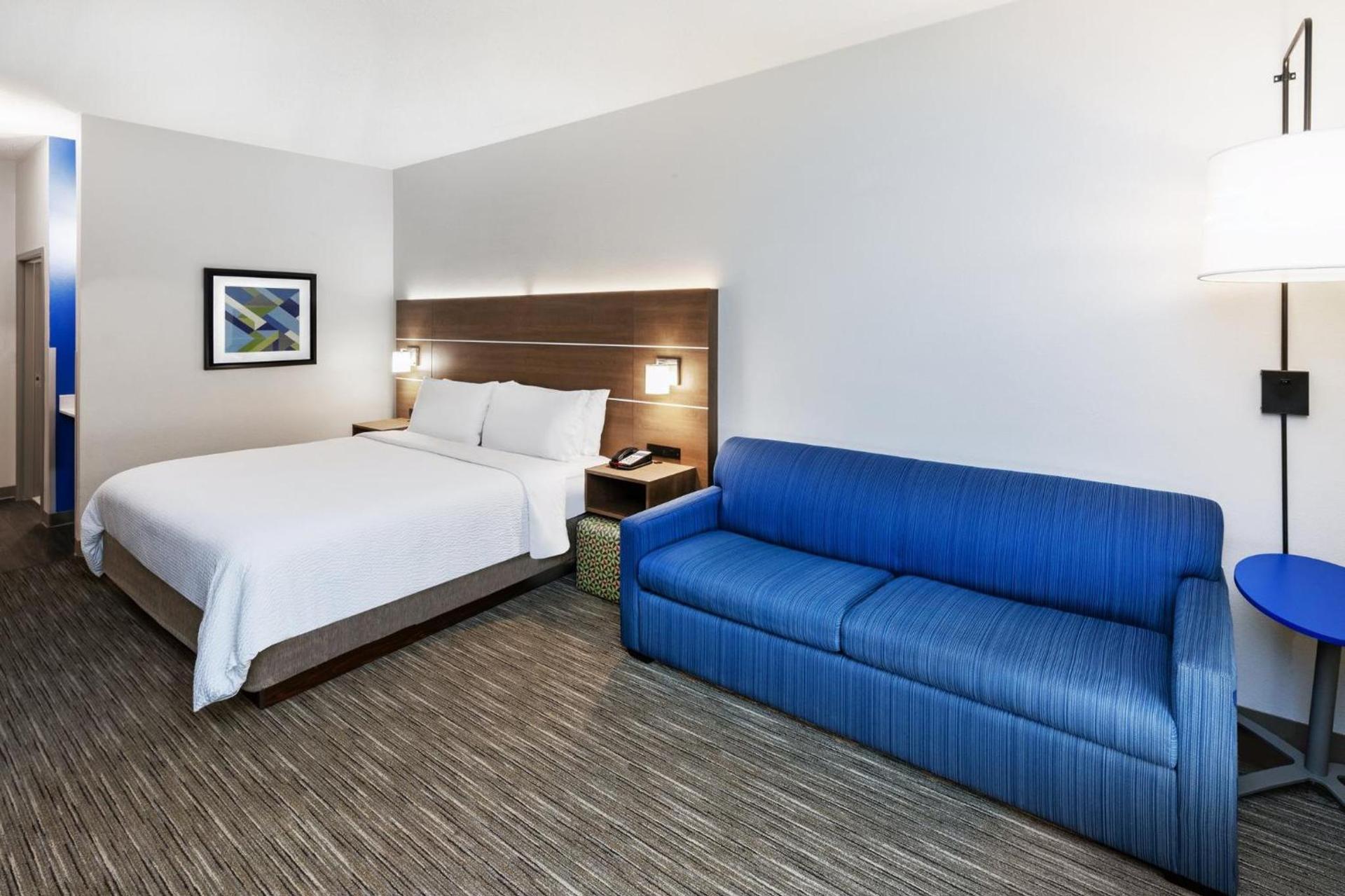 Holiday Inn Express & Suites Sulphur - Lake Charles by IHG photo 84