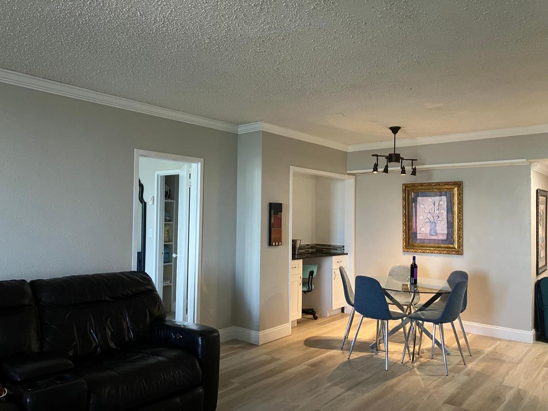 Oceanview on SAND located in Ocean Manor Resort Fort Lauderdale Beach 2 bed 2 bath spacious corner unit partial ocean view photo 9
