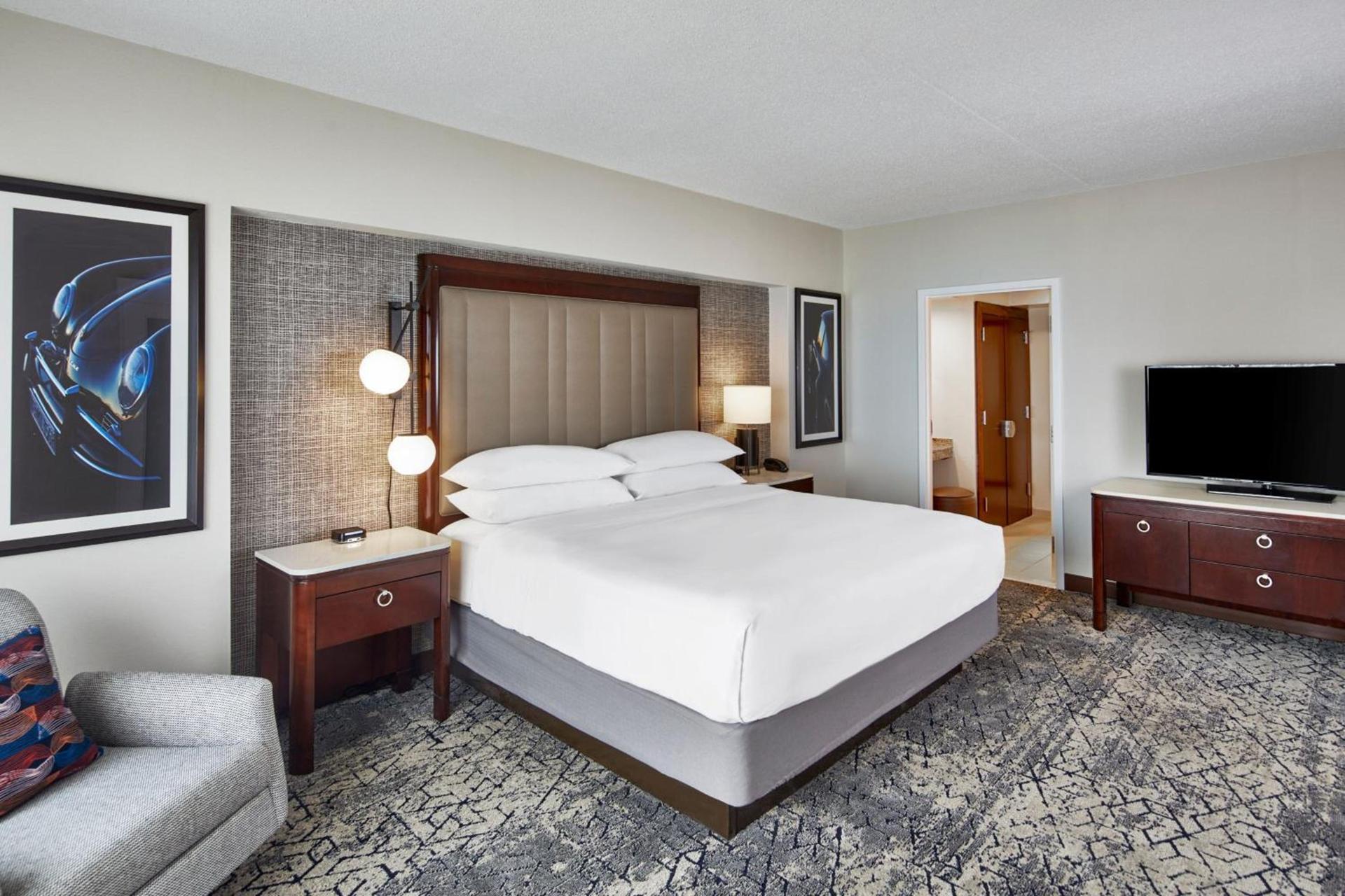 Sheraton Indianapolis Hotel at Keystone Crossing photo 26