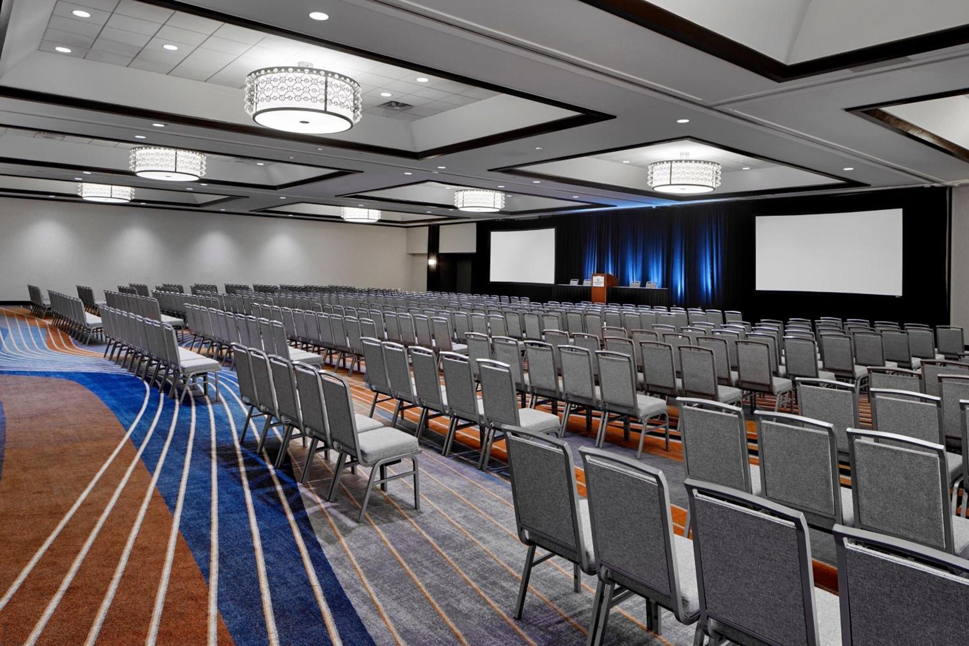 Sheraton Indianapolis Hotel at Keystone Crossing photo 44