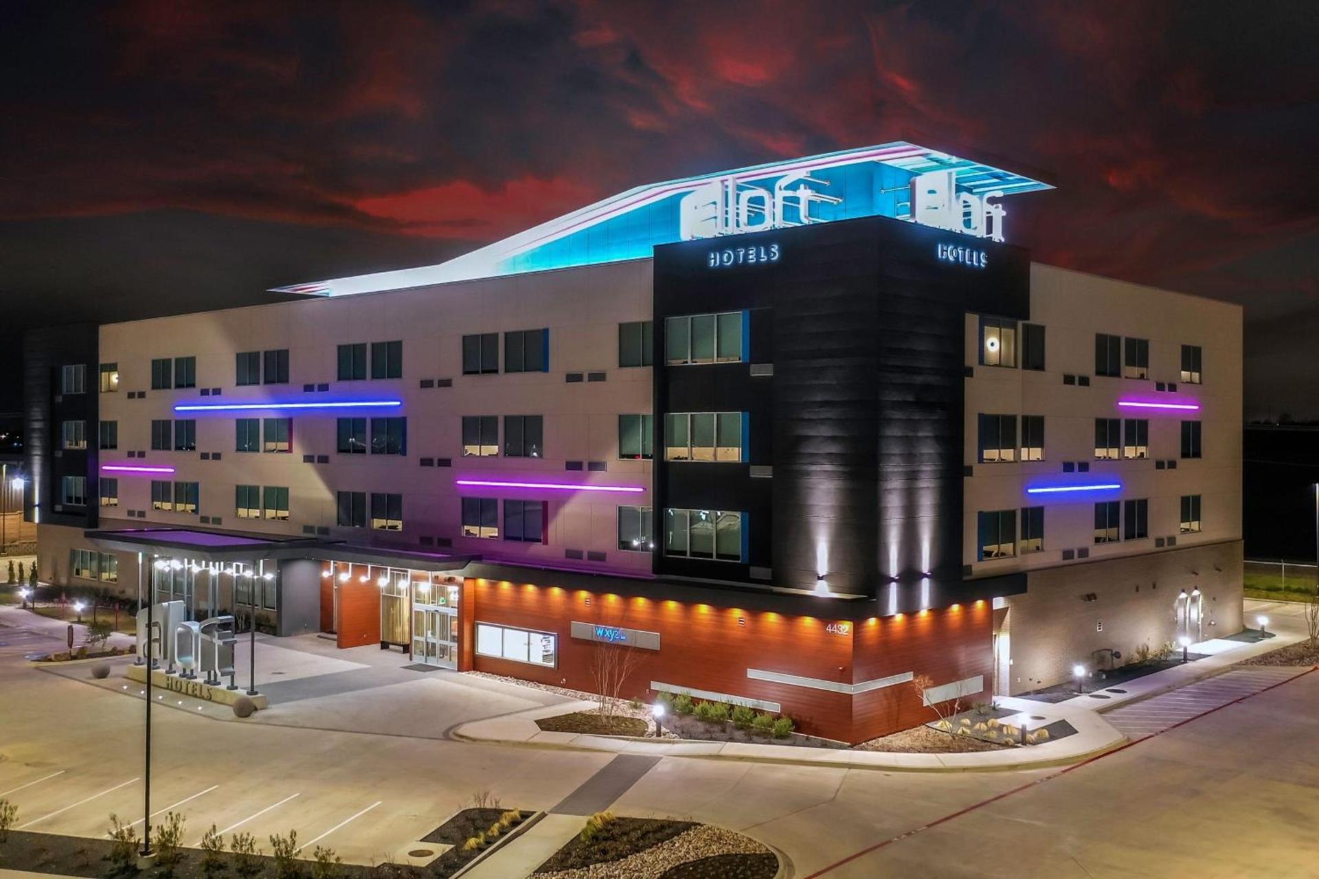 Aloft by Marriott Dallas Arlington South photo 3