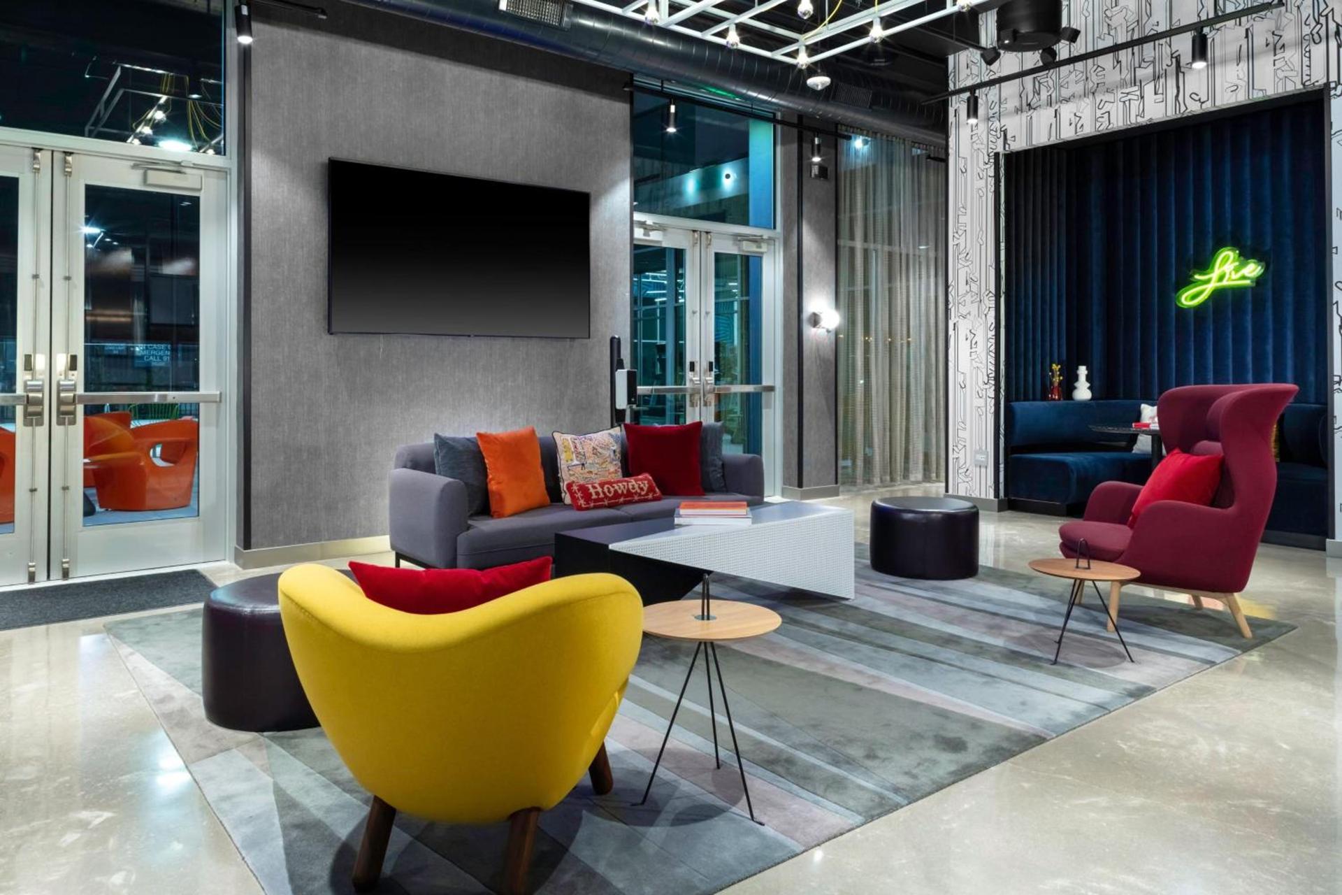 Aloft by Marriott Dallas Arlington South photo 4