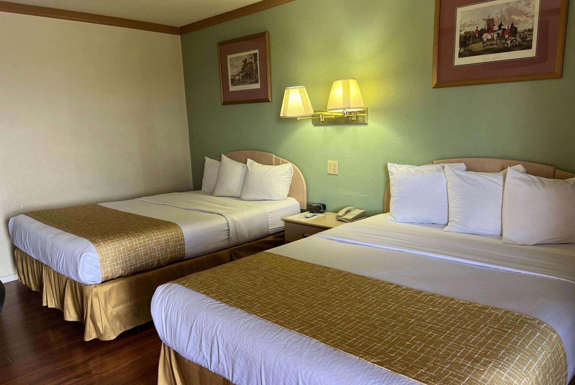 Travelodge by Wyndham Holbrook photo 8