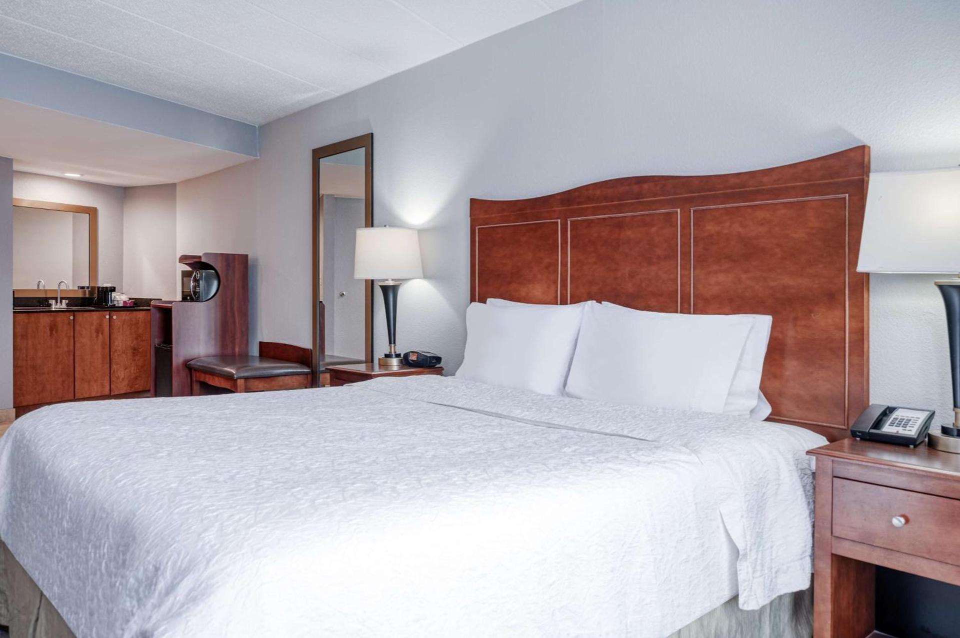 Hampton Inn Baltimore/White Marsh photo 32