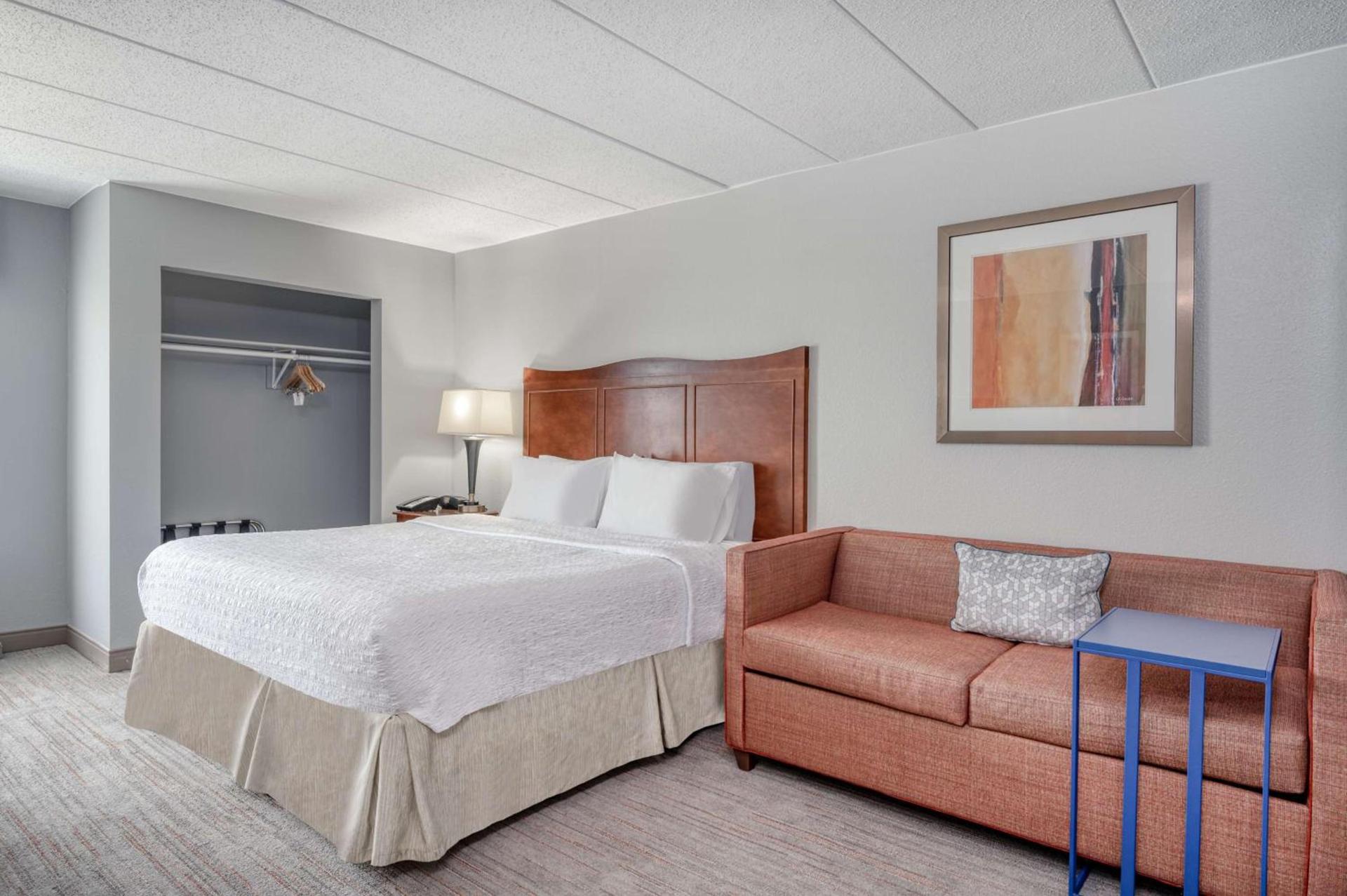 Hampton Inn Baltimore/White Marsh photo 34