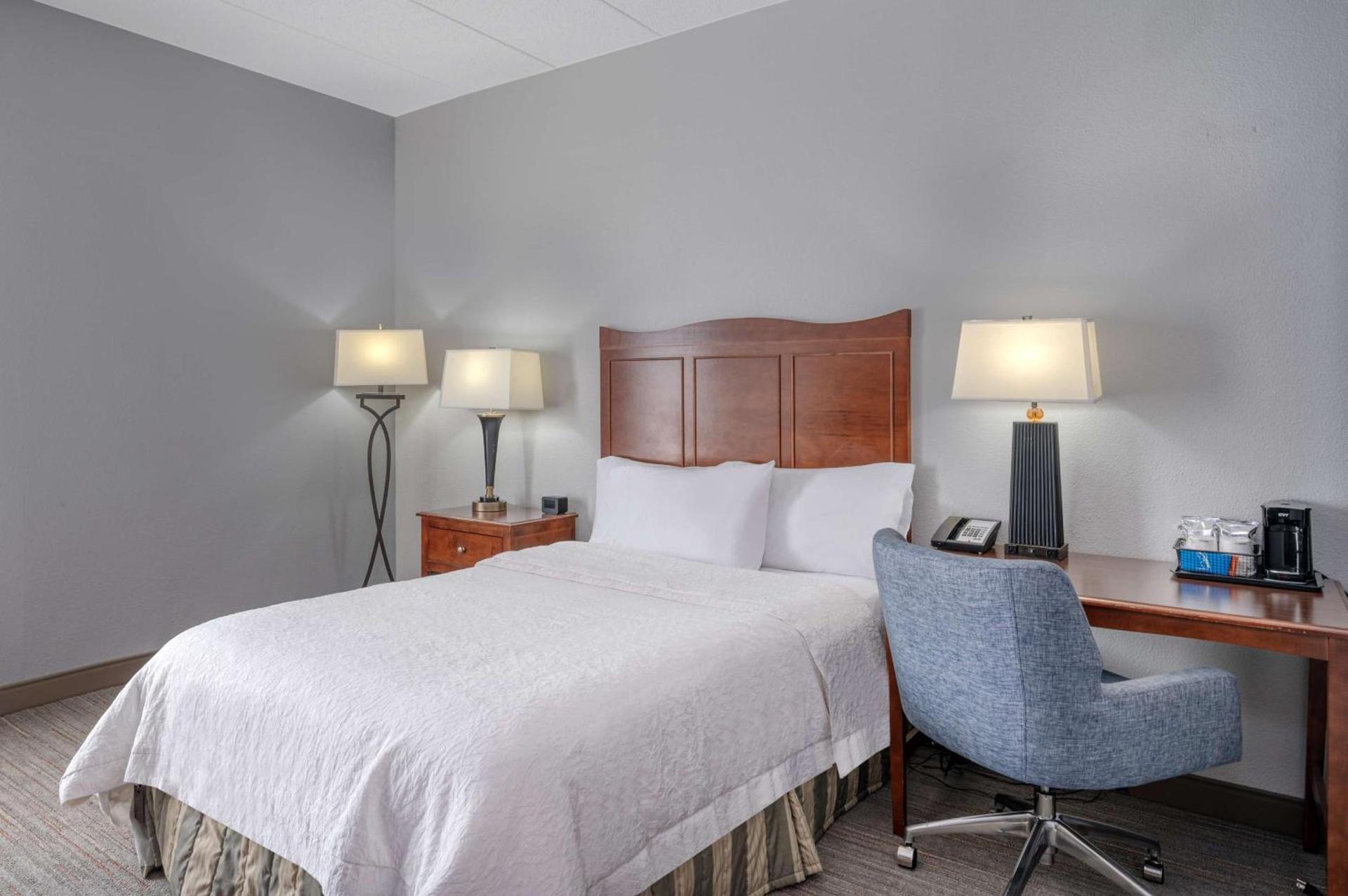 Hampton Inn Baltimore/White Marsh photo 39