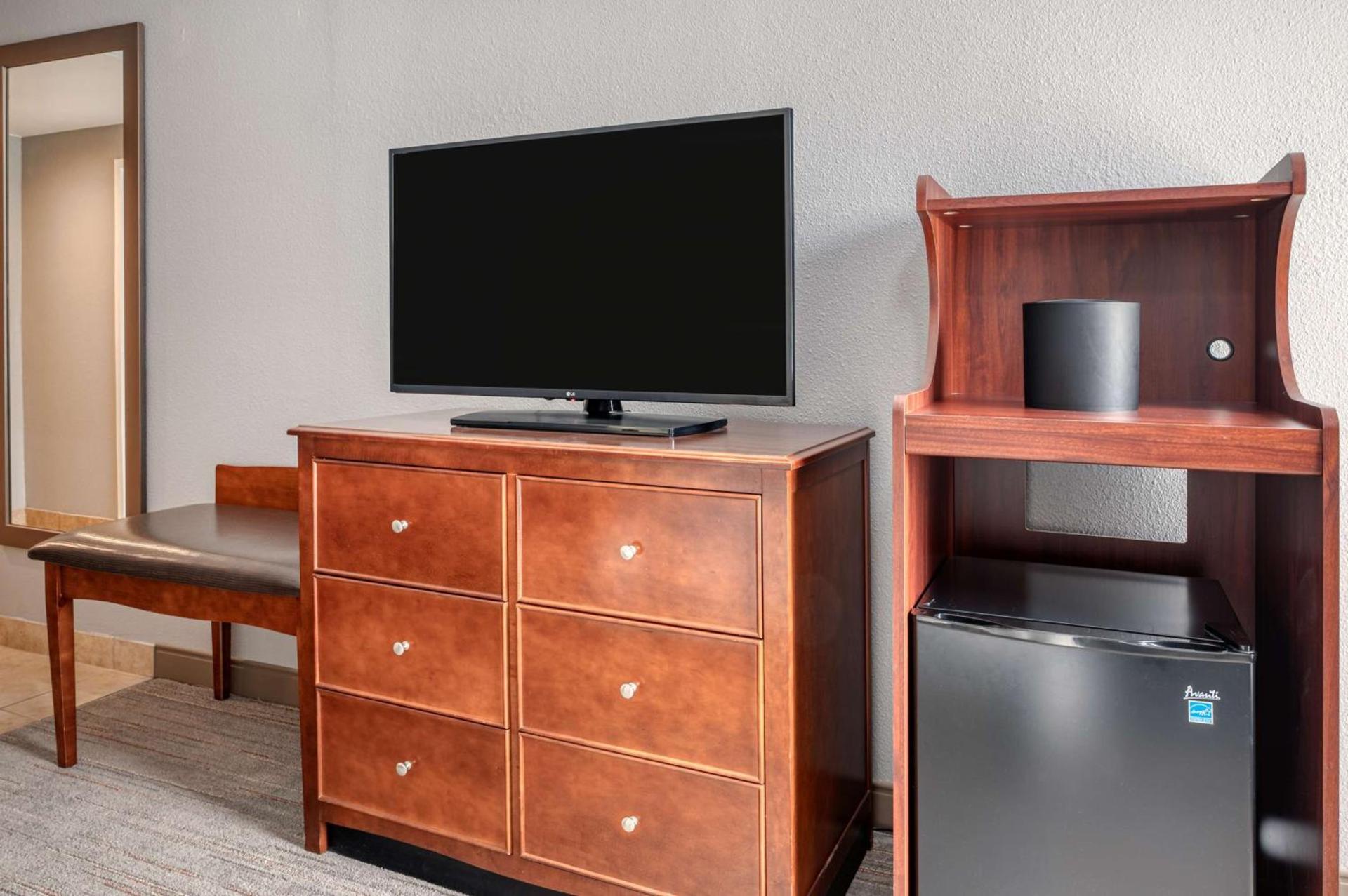 Hampton Inn Baltimore/White Marsh photo 49