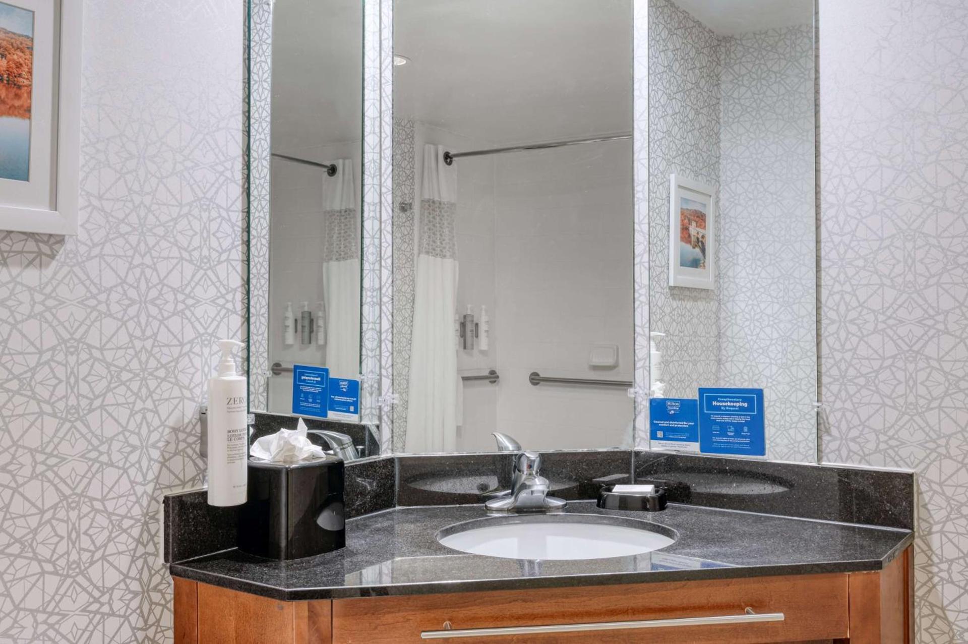 Hampton Inn Baltimore/White Marsh photo 54