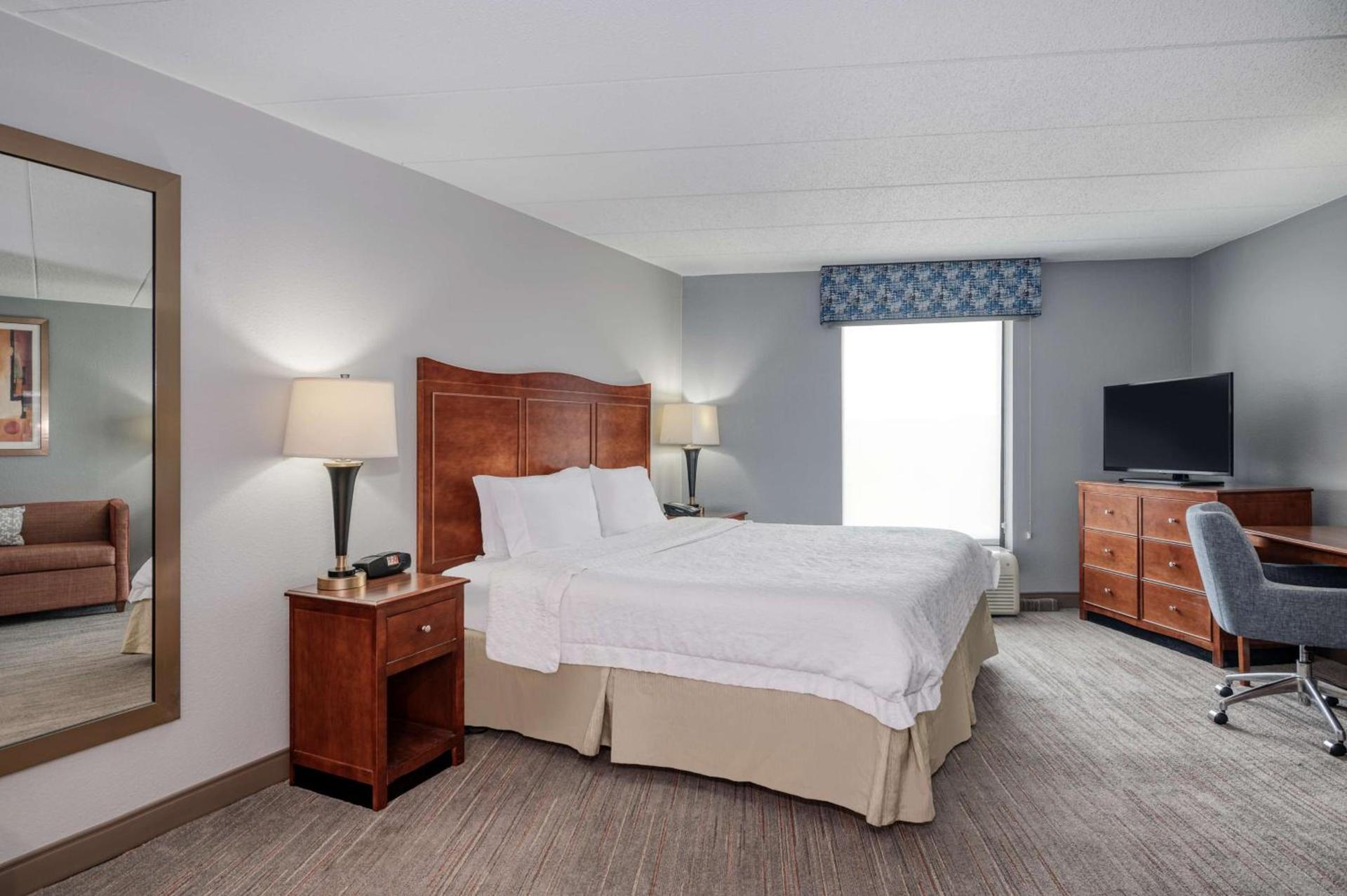 Hampton Inn Baltimore/White Marsh photo 60