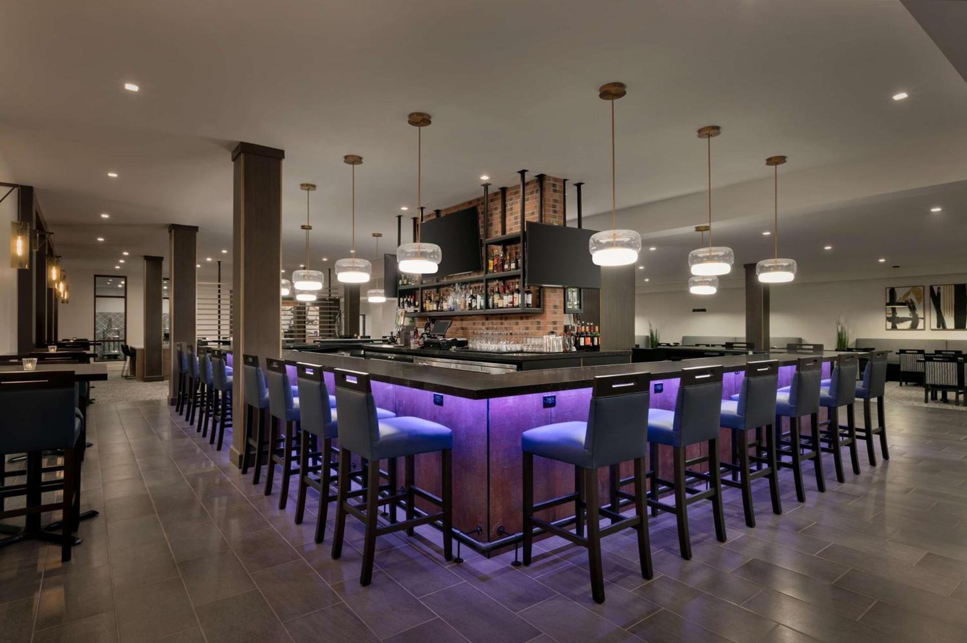 DoubleTree by Hilton Canton Downtown photo 11