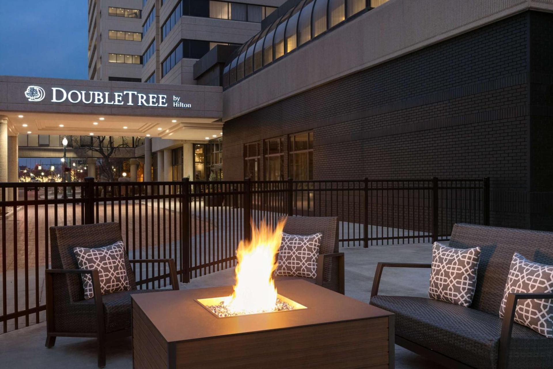 DoubleTree by Hilton Canton Downtown photo 17