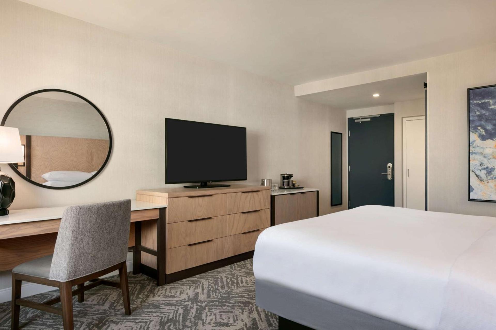 DoubleTree by Hilton Canton Downtown photo 24