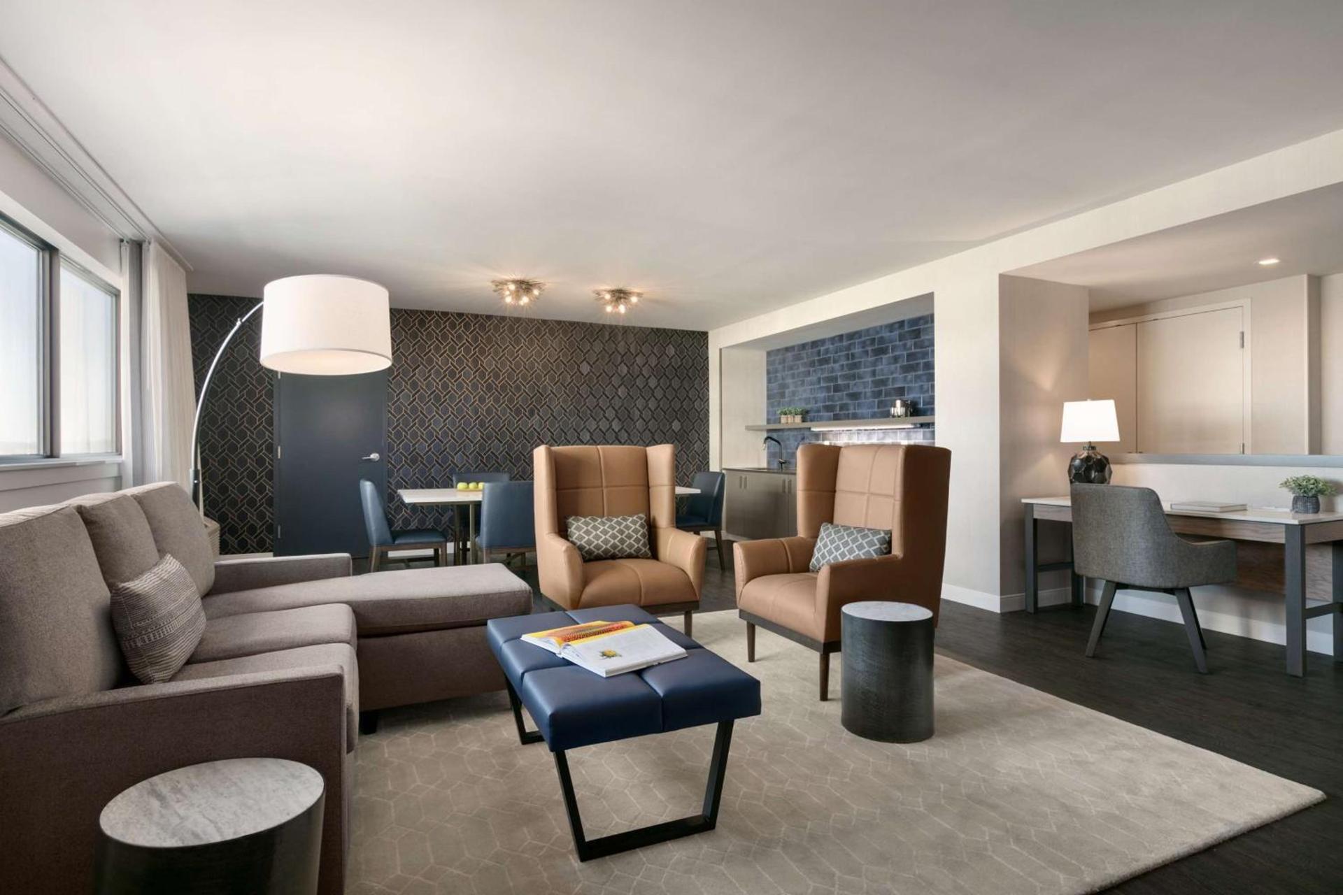 DoubleTree by Hilton Canton Downtown photo 26