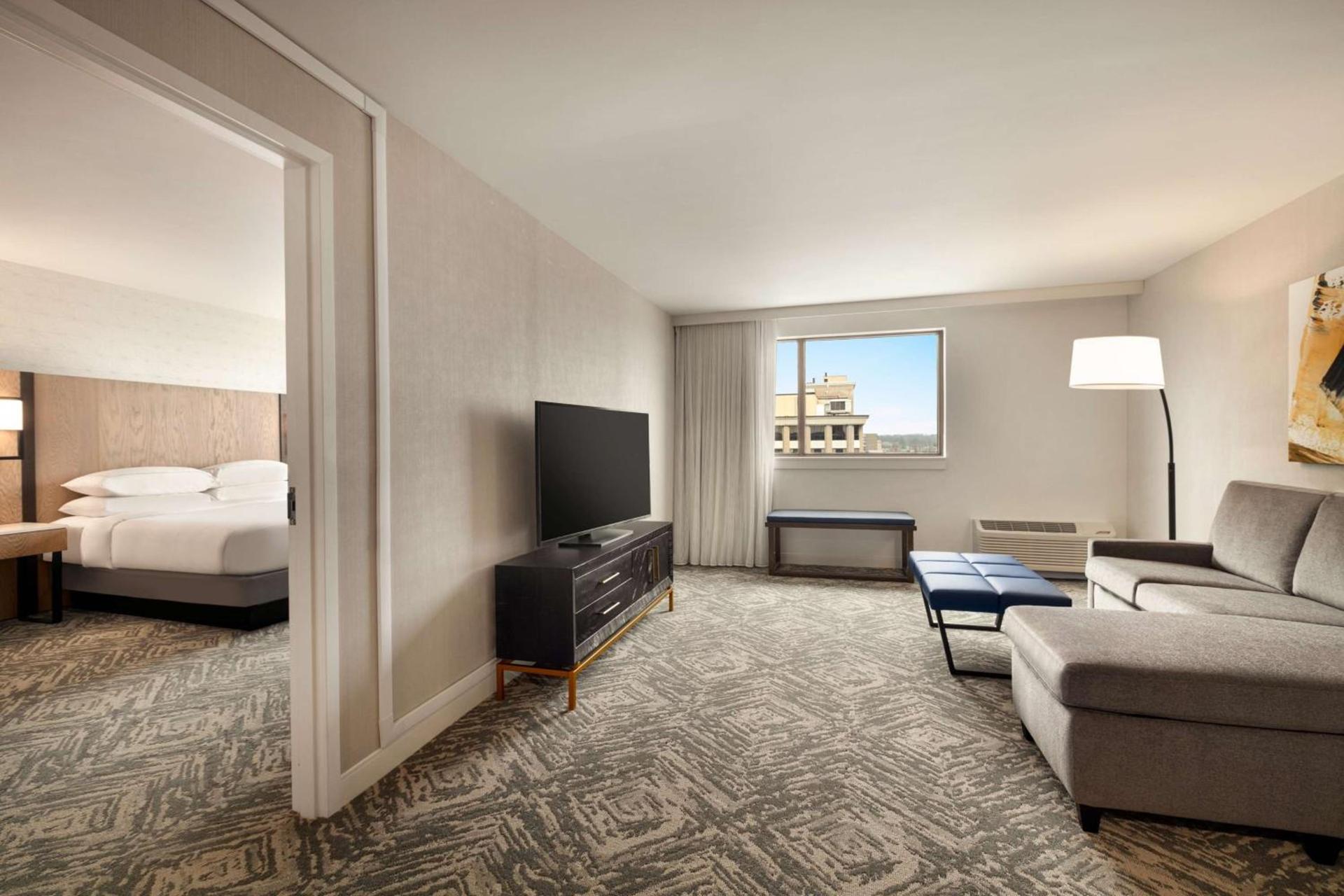 DoubleTree by Hilton Canton Downtown photo 33