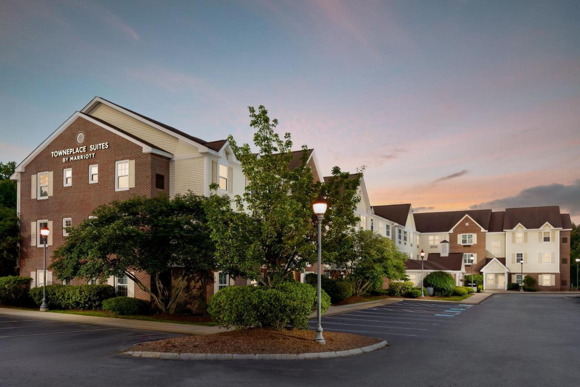 TownePlace Suites Manchester-Boston Regional Airport photo 6