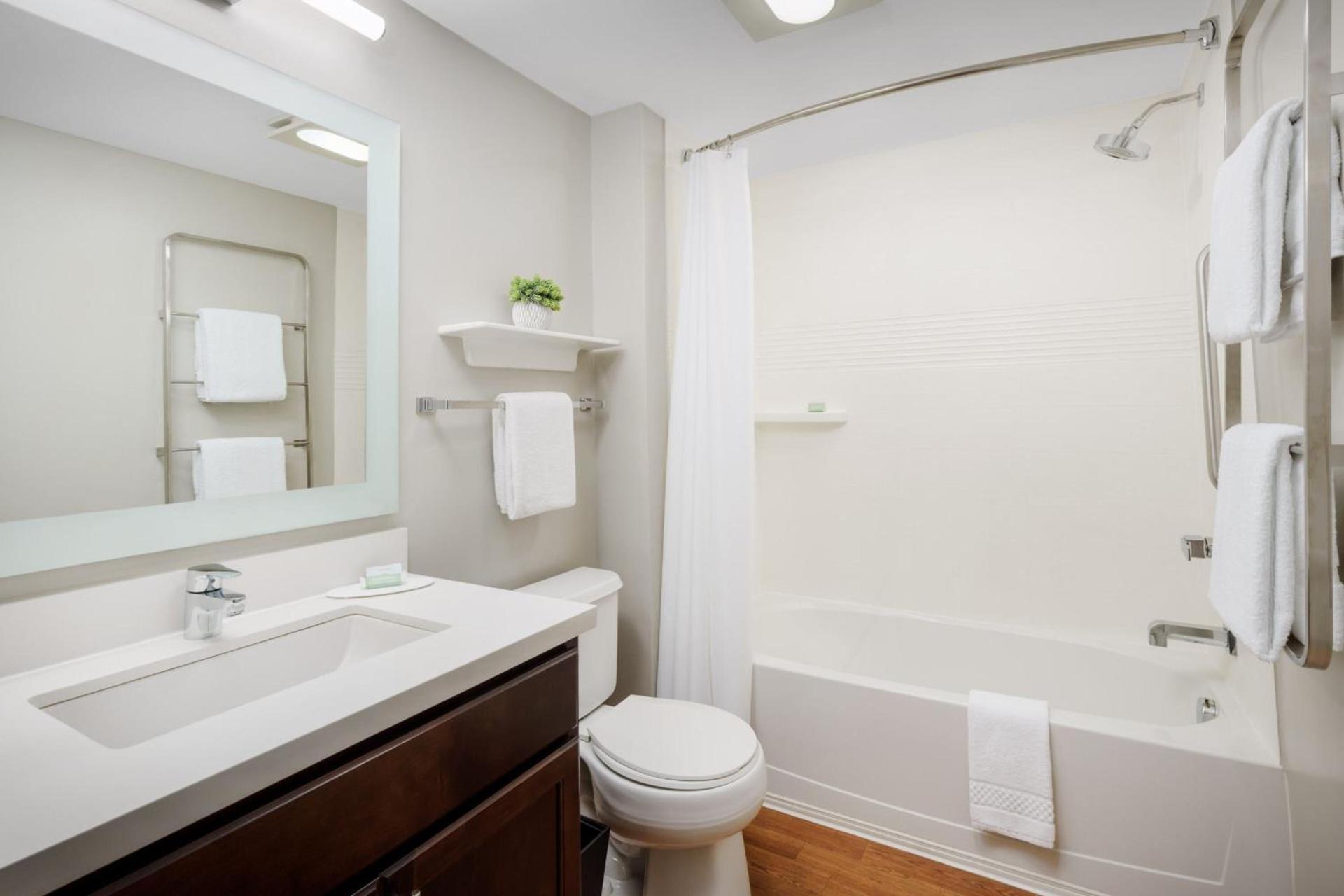 TownePlace Suites Manchester-Boston Regional Airport photo 23