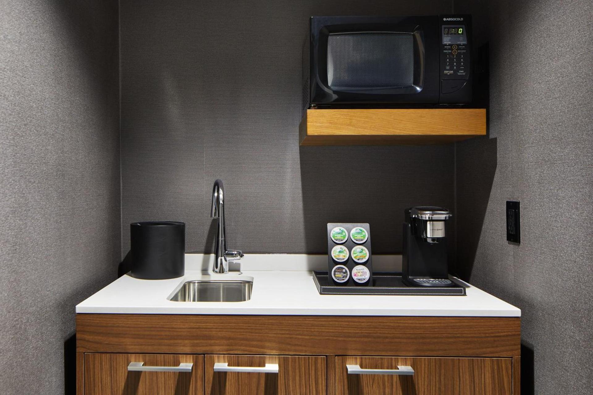 Courtyard by Marriott Detroit Downtown photo 29