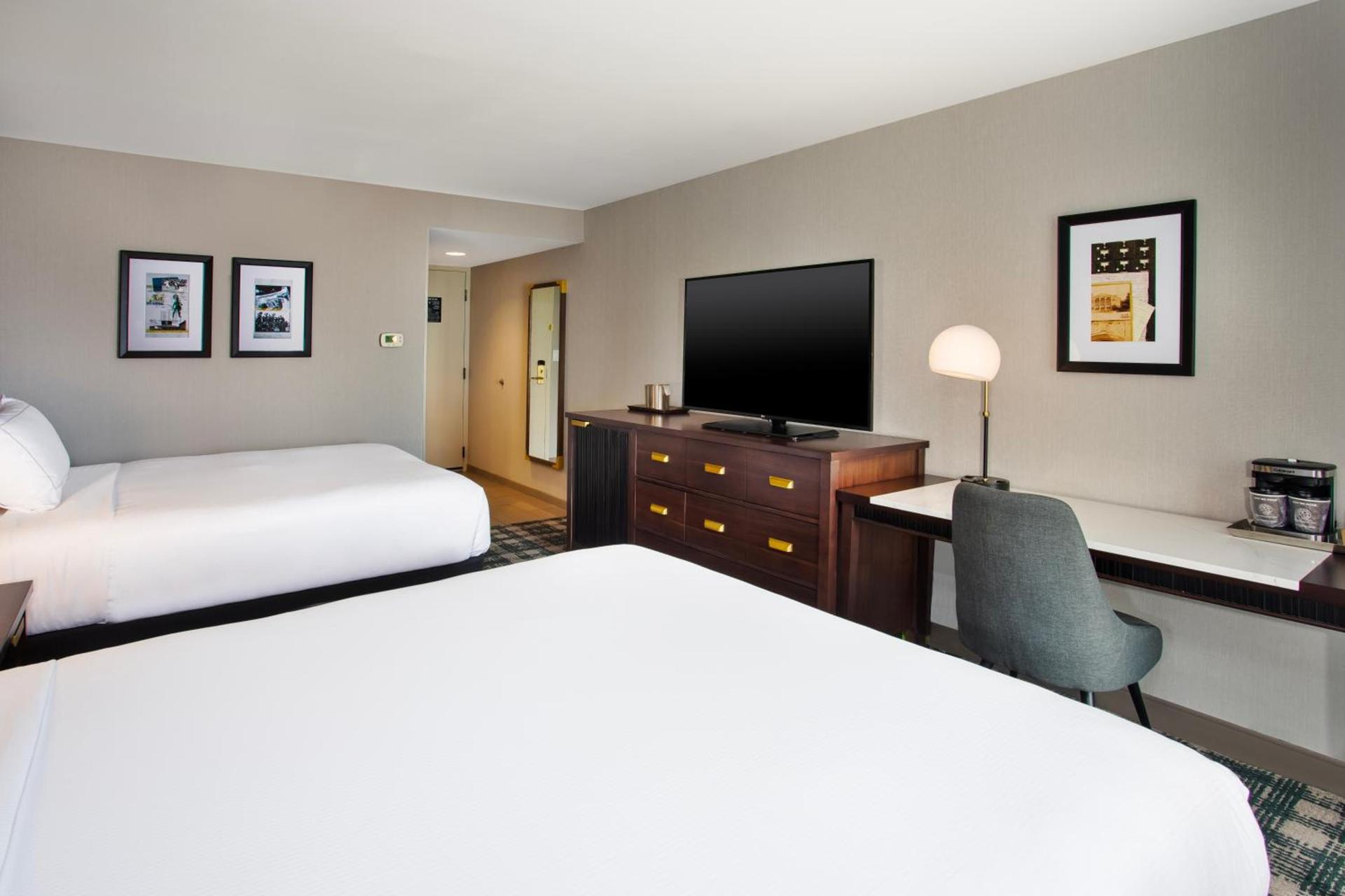 DoubleTree by Hilton Lansing photo 49