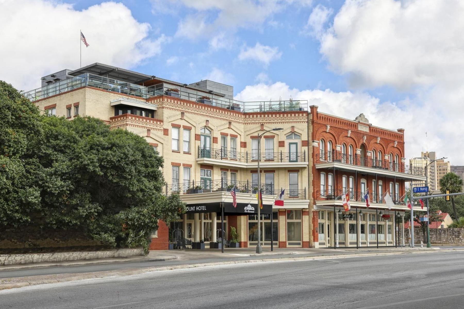 Fairmount Hotel photo 1
