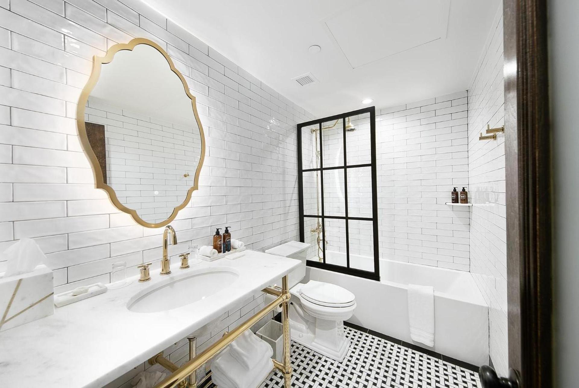 Fairmount Hotel photo 11