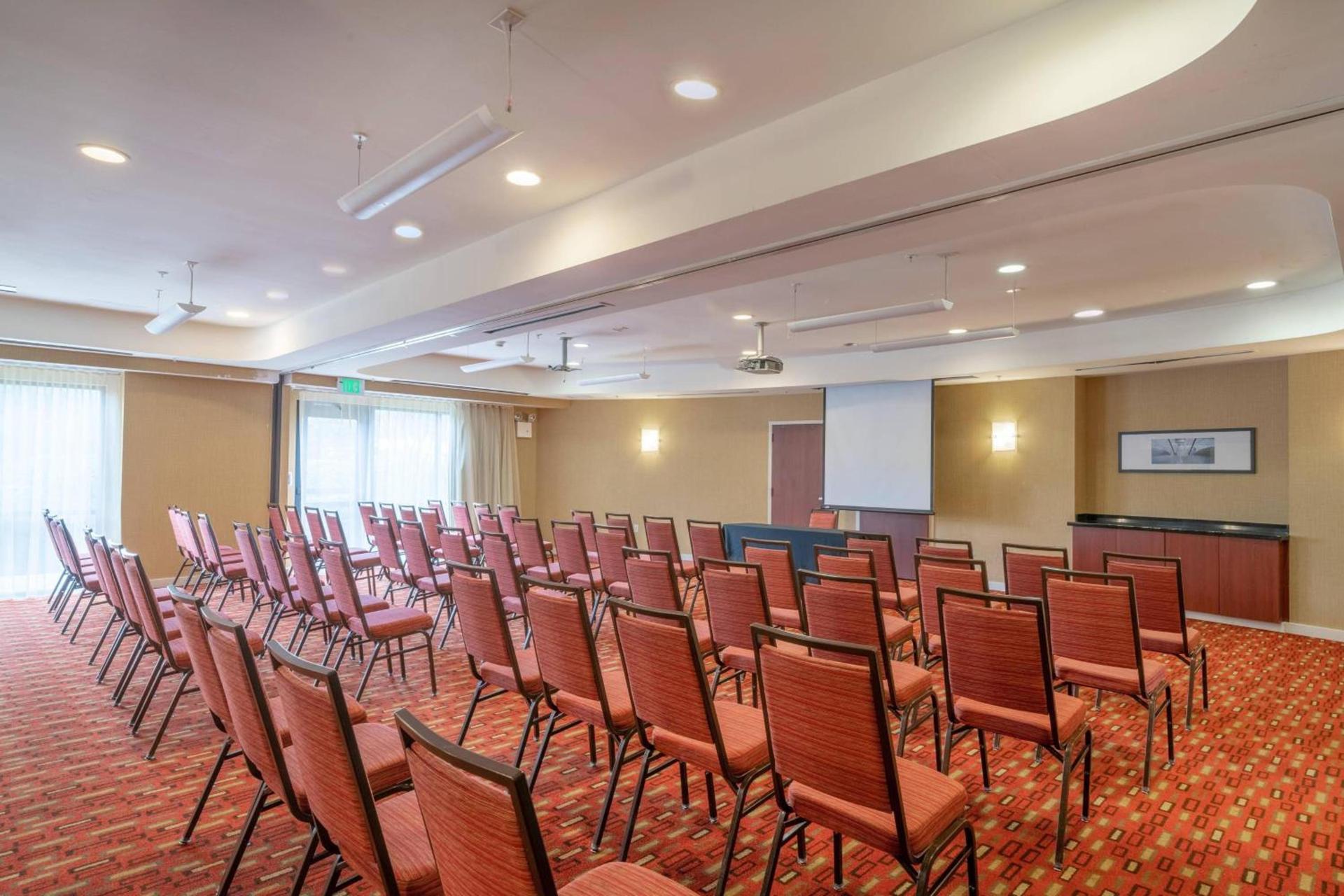 Courtyard by Marriott Salisbury photo 6
