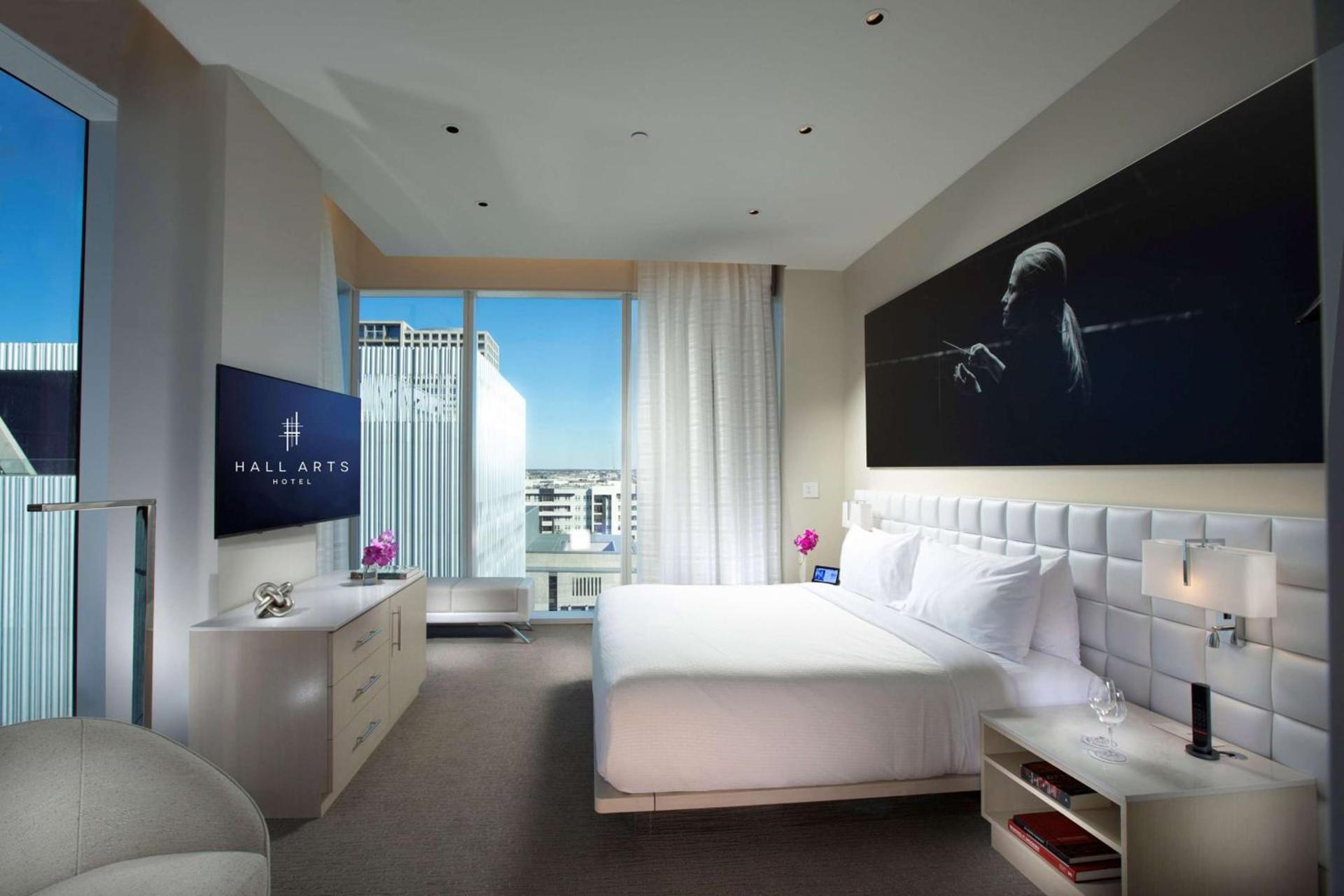 HALL Arts Hotel, Dallas, Autograph Collection photo 18
