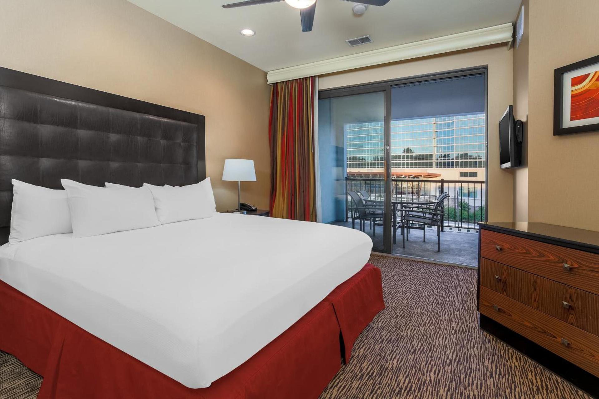 Hilton Promenade Branson Landing photo 54