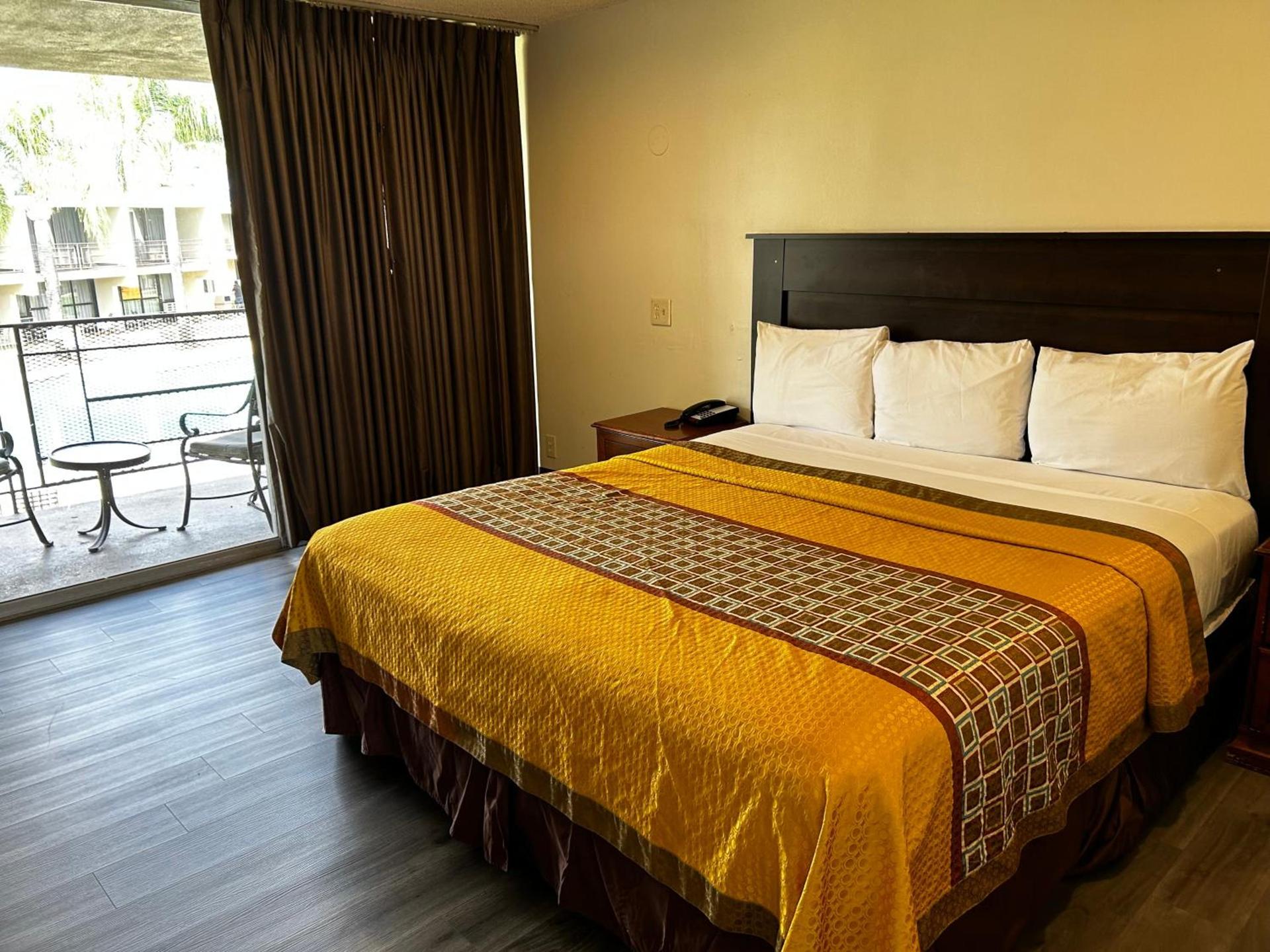 Valley Inn photo 51