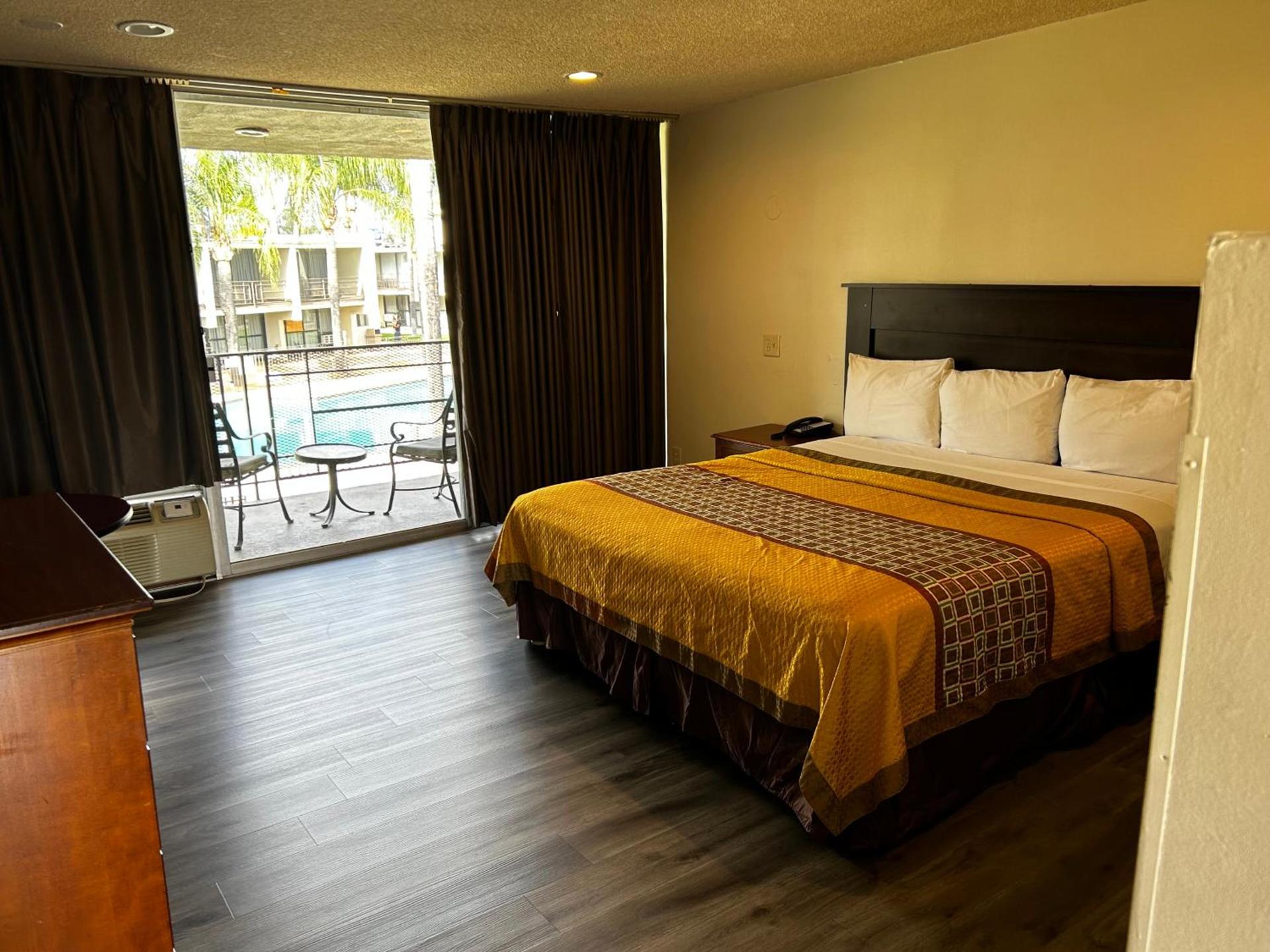 Valley Inn photo 50