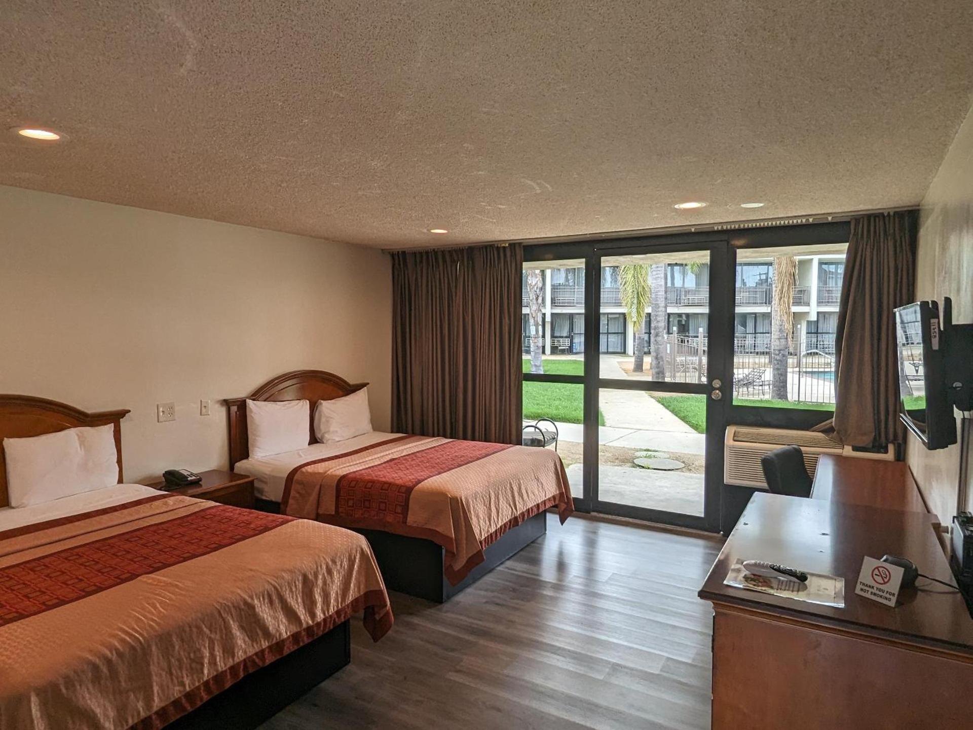 Valley Inn photo 59