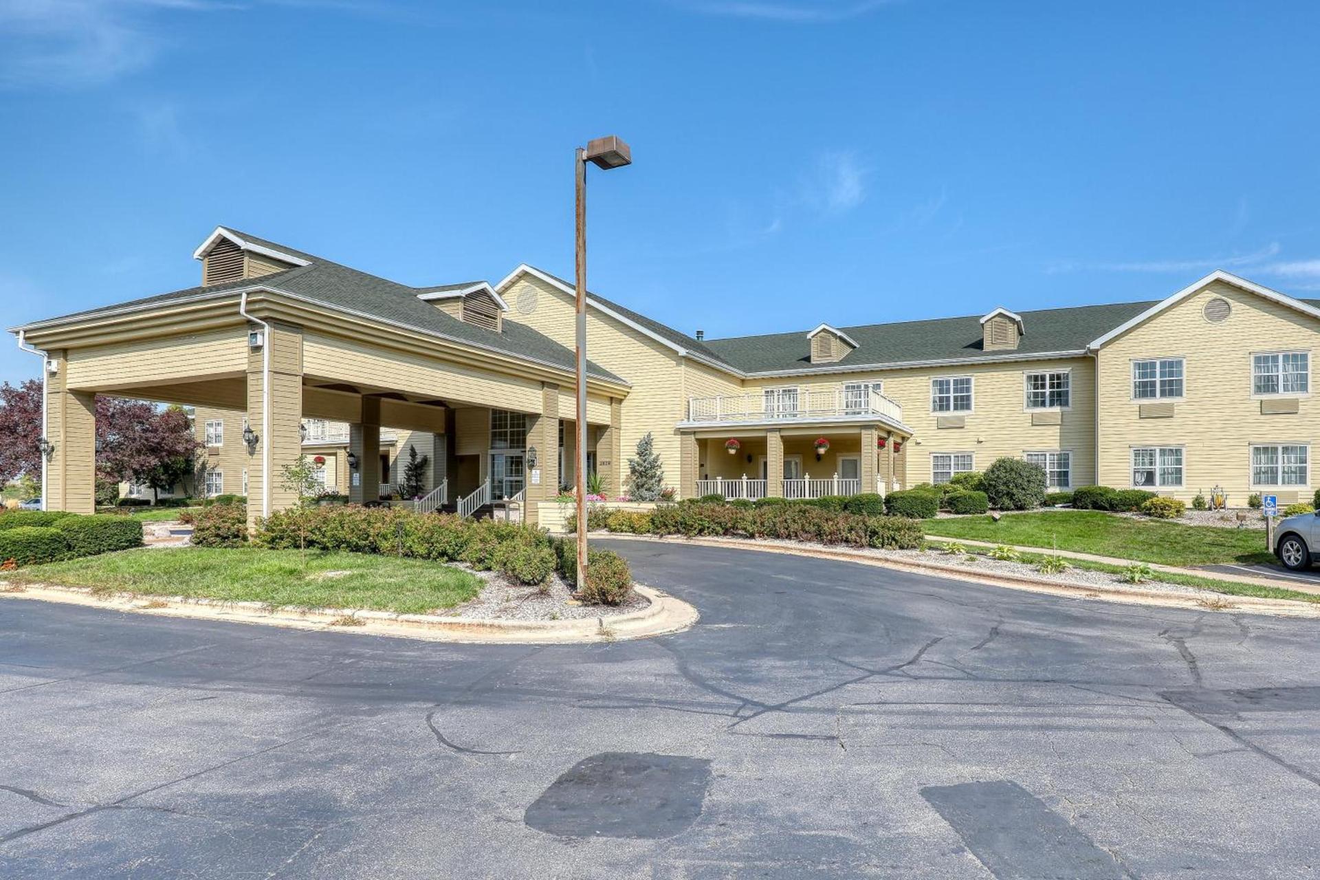 Comfort Suites Appleton Airport photo 76