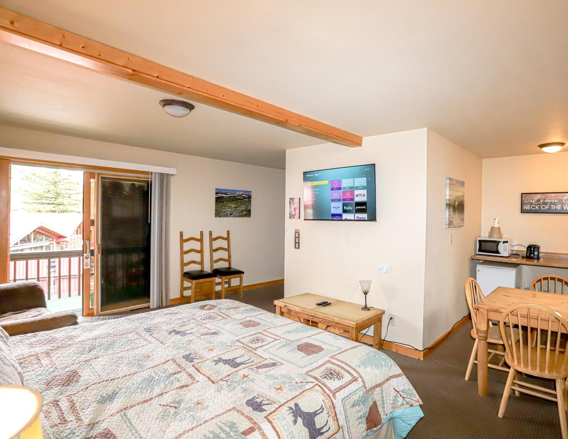 Nicky's Resort photo 40
