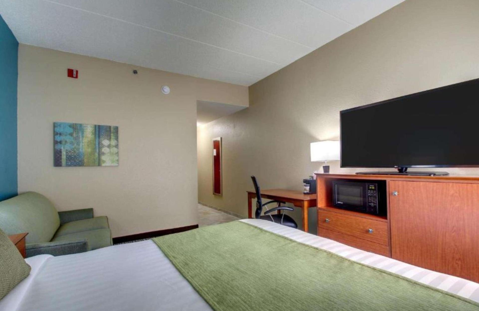 Best Western Eagles Inn photo 18