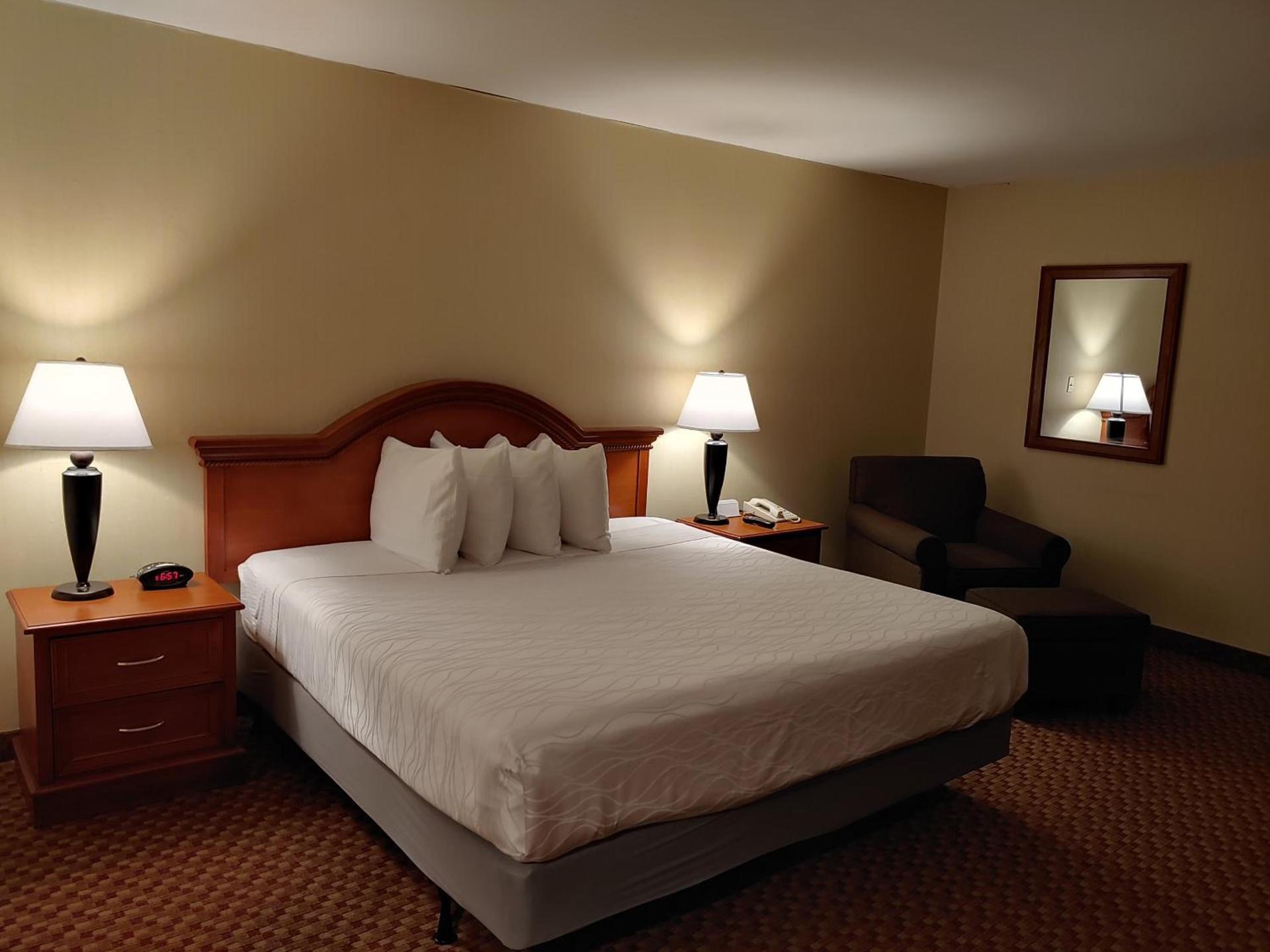 SureStay Plus Hotel by Best Western Reno Airport photo 52