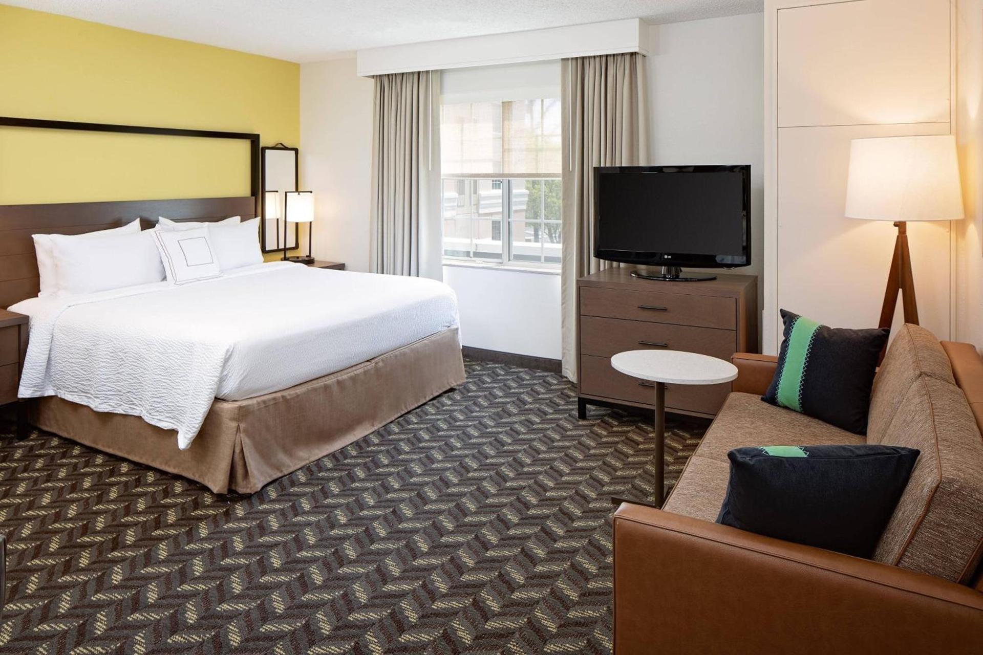 Residence Inn by Marriott Tysons photo 2