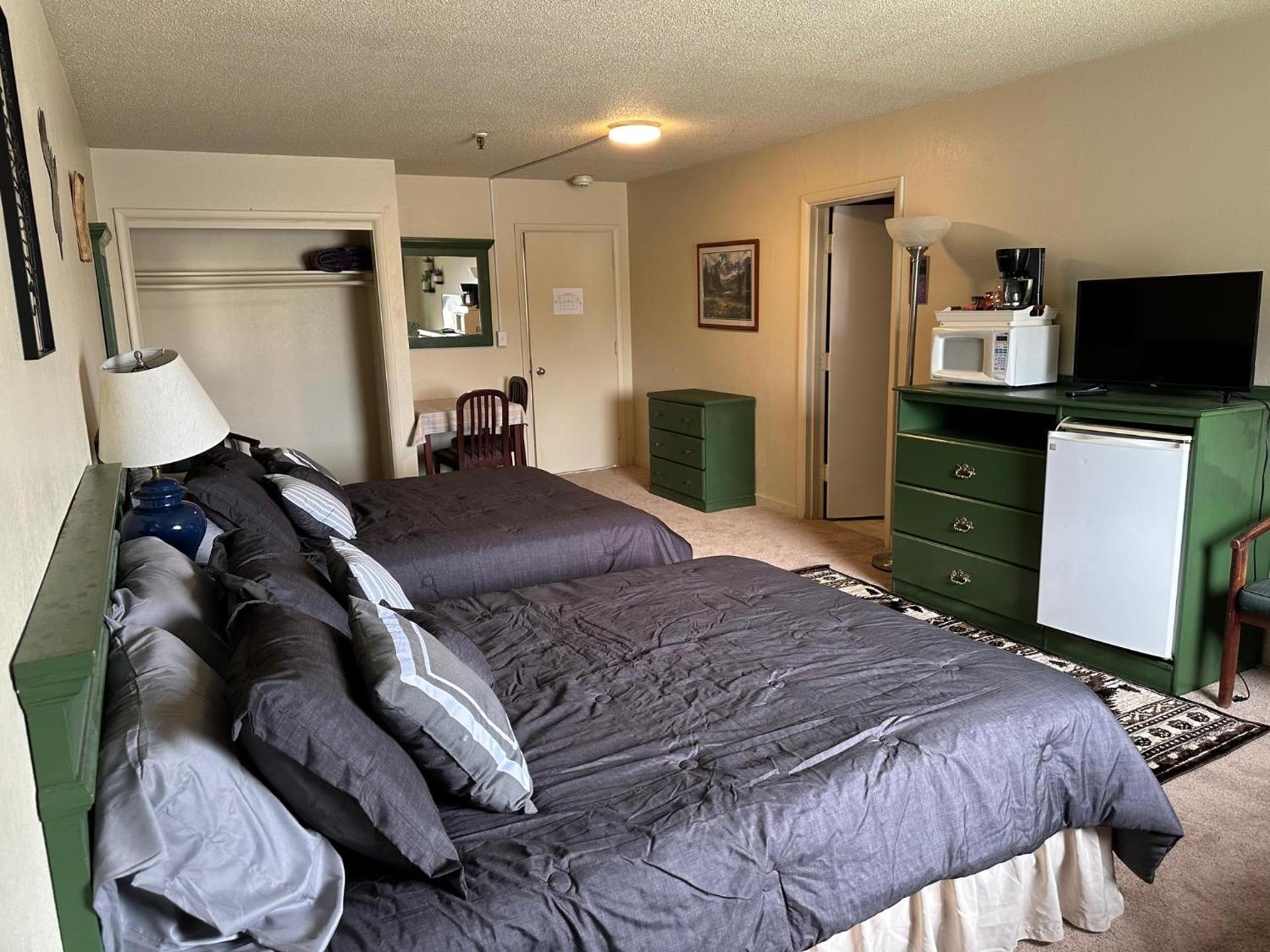 The Kenai Inn photo 12
