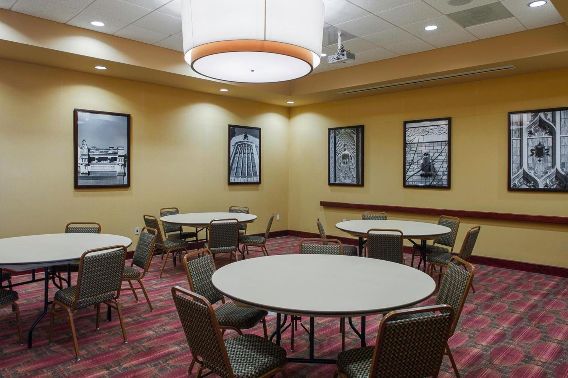 Holiday Inn Ardmore by IHG photo 31